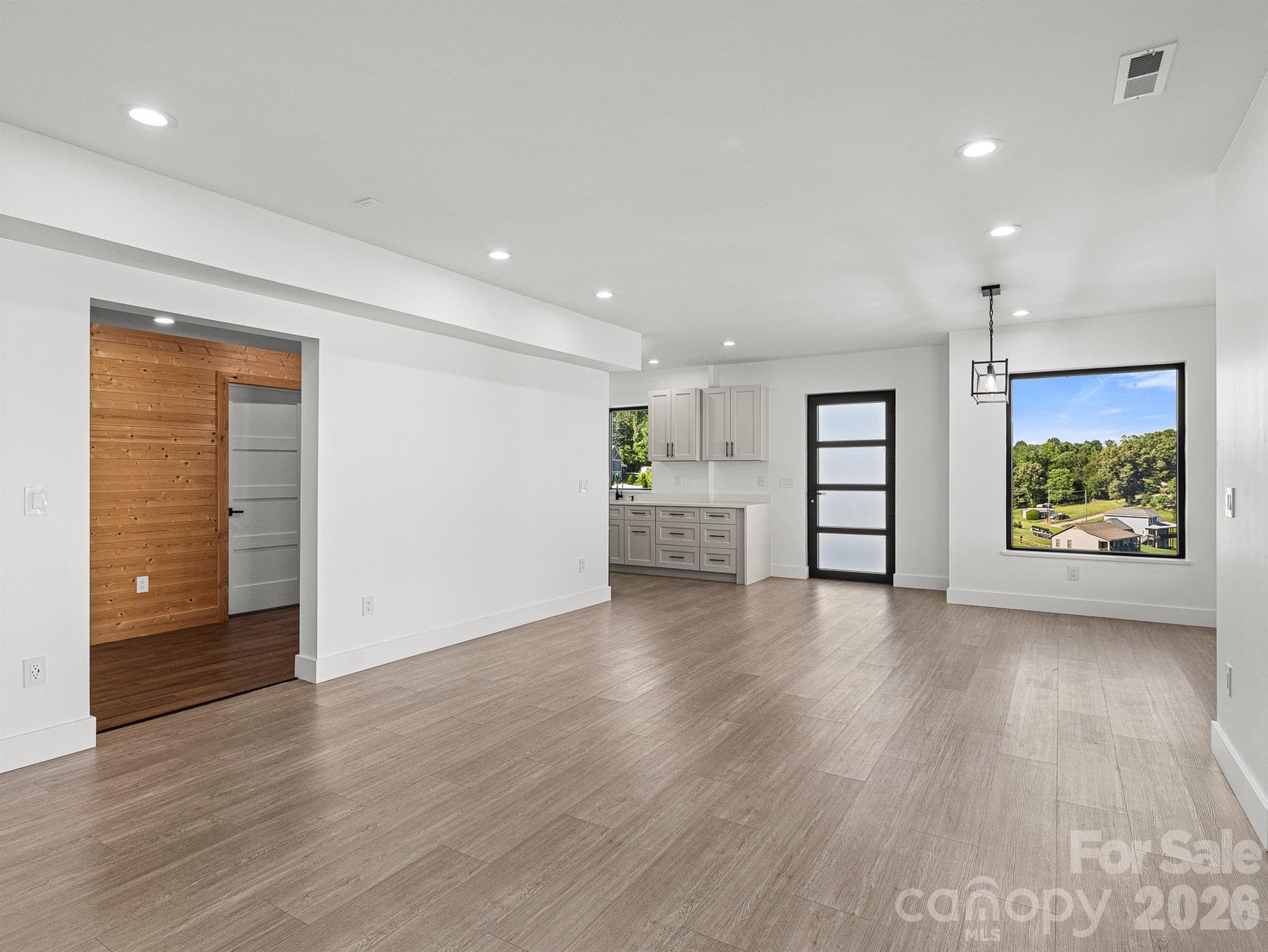 Single Family Residence at 1026 Hillside Ridge Road, Candler, photo 30 of 48