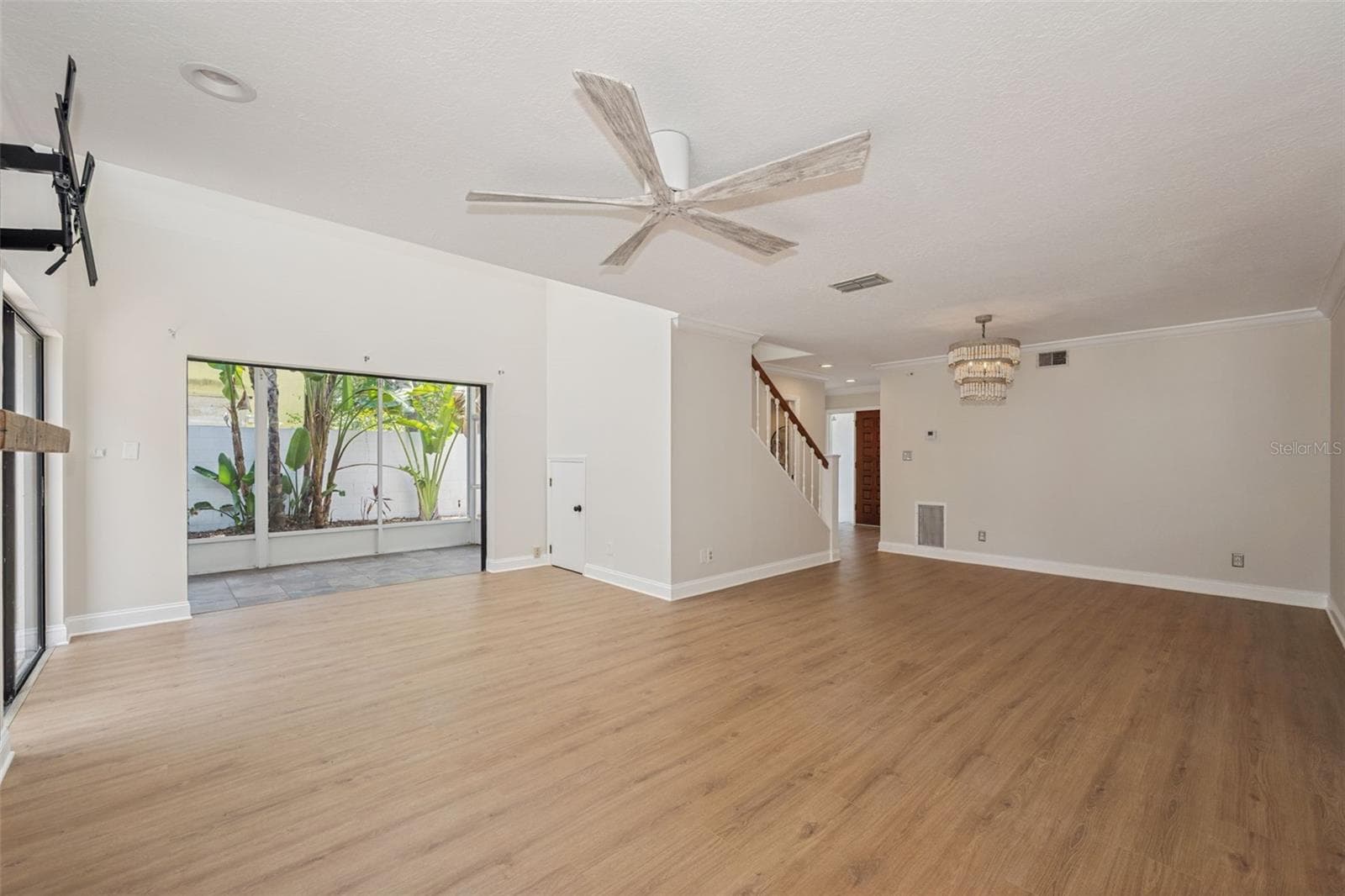 Condominium at 4510 W FIG ST #C, TAMPA, photo 8 of 64