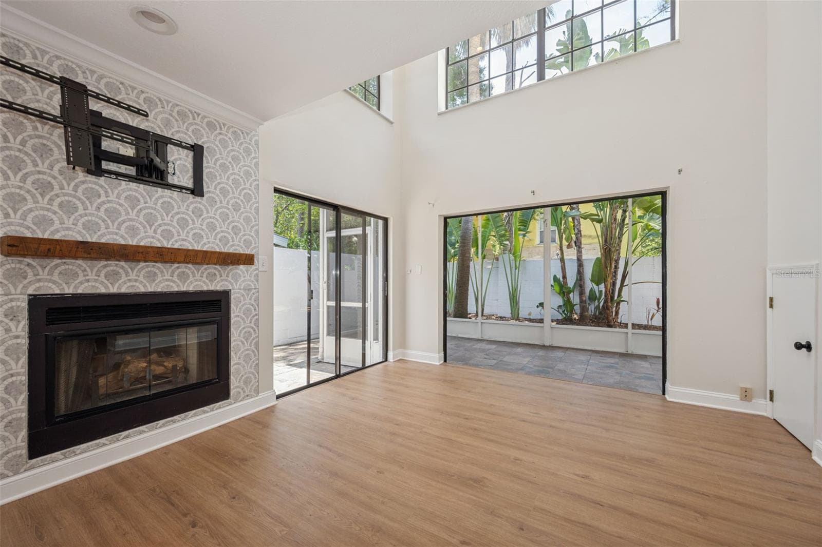 Condominium at 4510 W FIG ST #C, TAMPA, photo 9 of 64