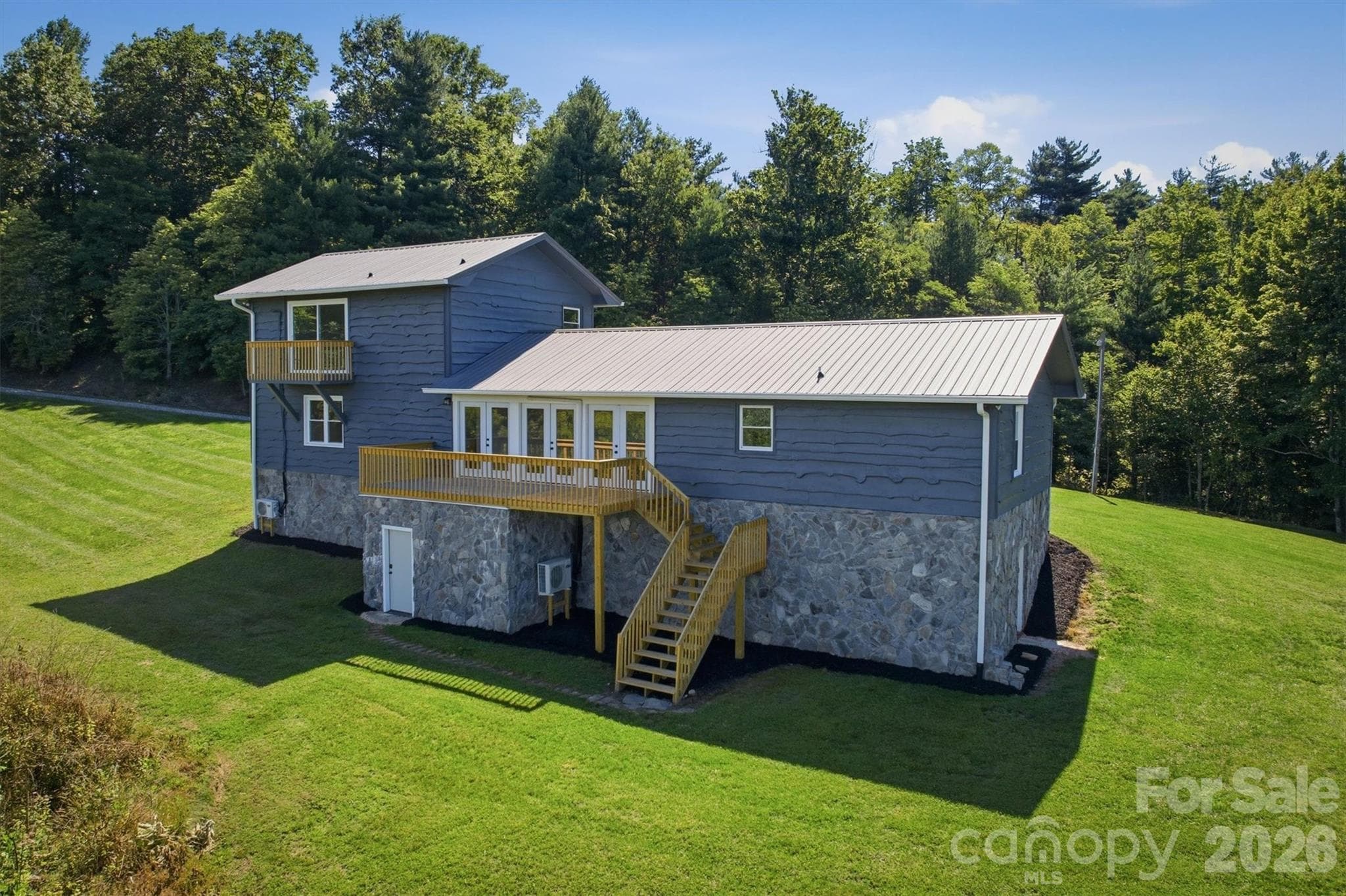 Single Family Residence at 822 Windy Mountain Road, Deep Gap, photo 2 of 31