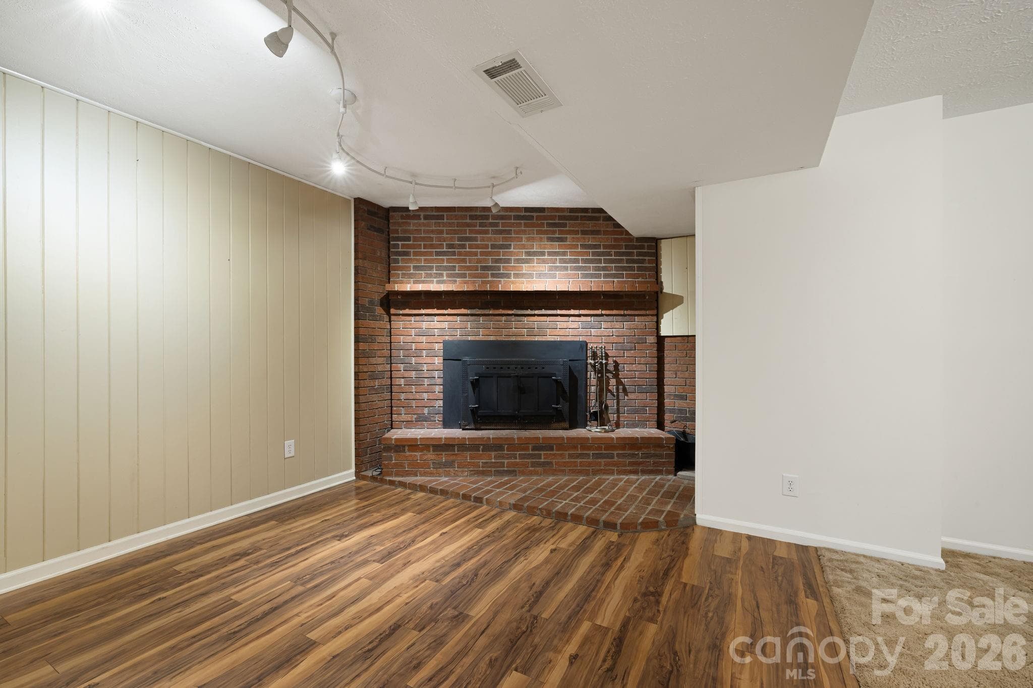 Single Family Residence at 10 Botany View Court, Asheville, photo 35 of 46