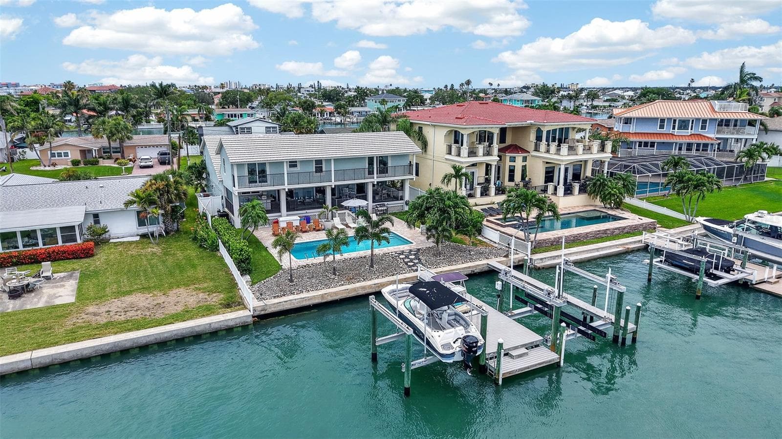 Single Family Residence at 503 JOHNS PASS AVE, MADEIRA BEACH, photo 57 of 64