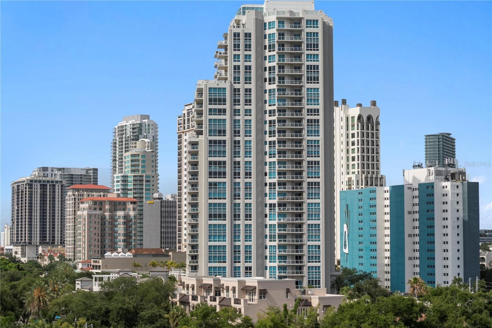 Condominium at 700 BEACH DR NE #603, ST PETERSBURG, photo 6 of 39