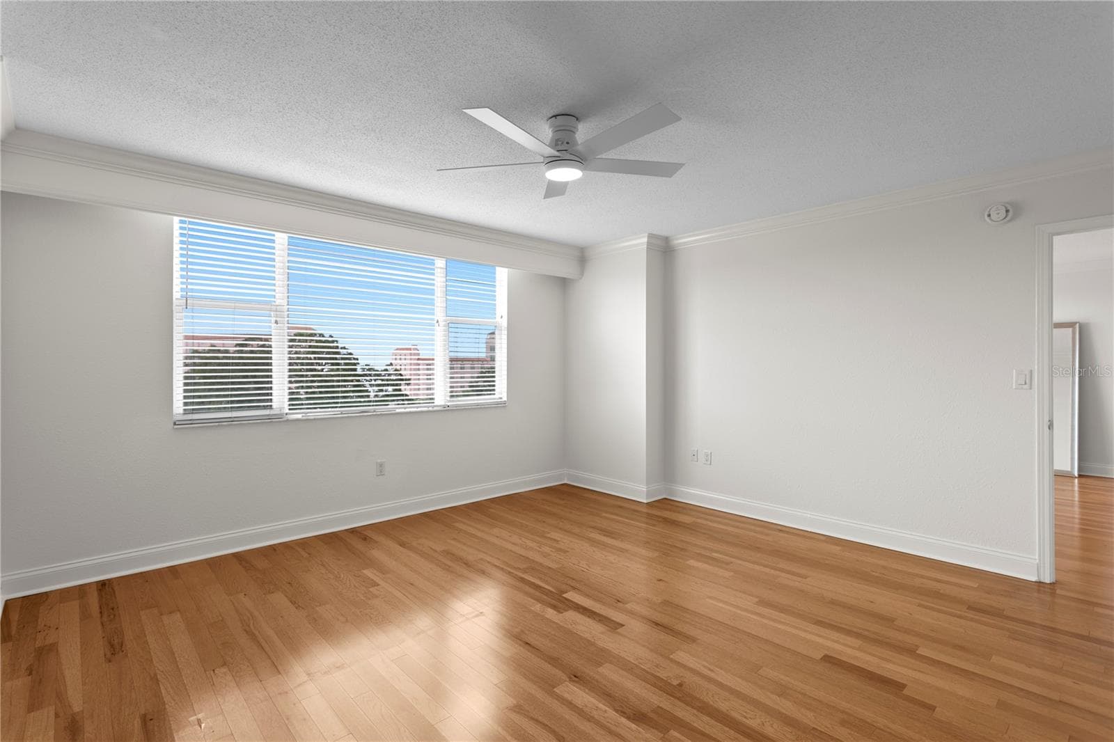 Condominium at 700 BEACH DR NE #603, ST PETERSBURG, photo 23 of 39