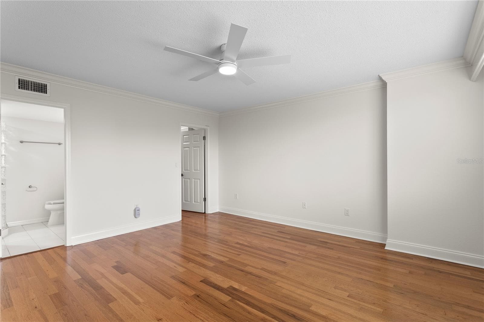 Condominium at 700 BEACH DR NE #603, ST PETERSBURG, photo 25 of 39