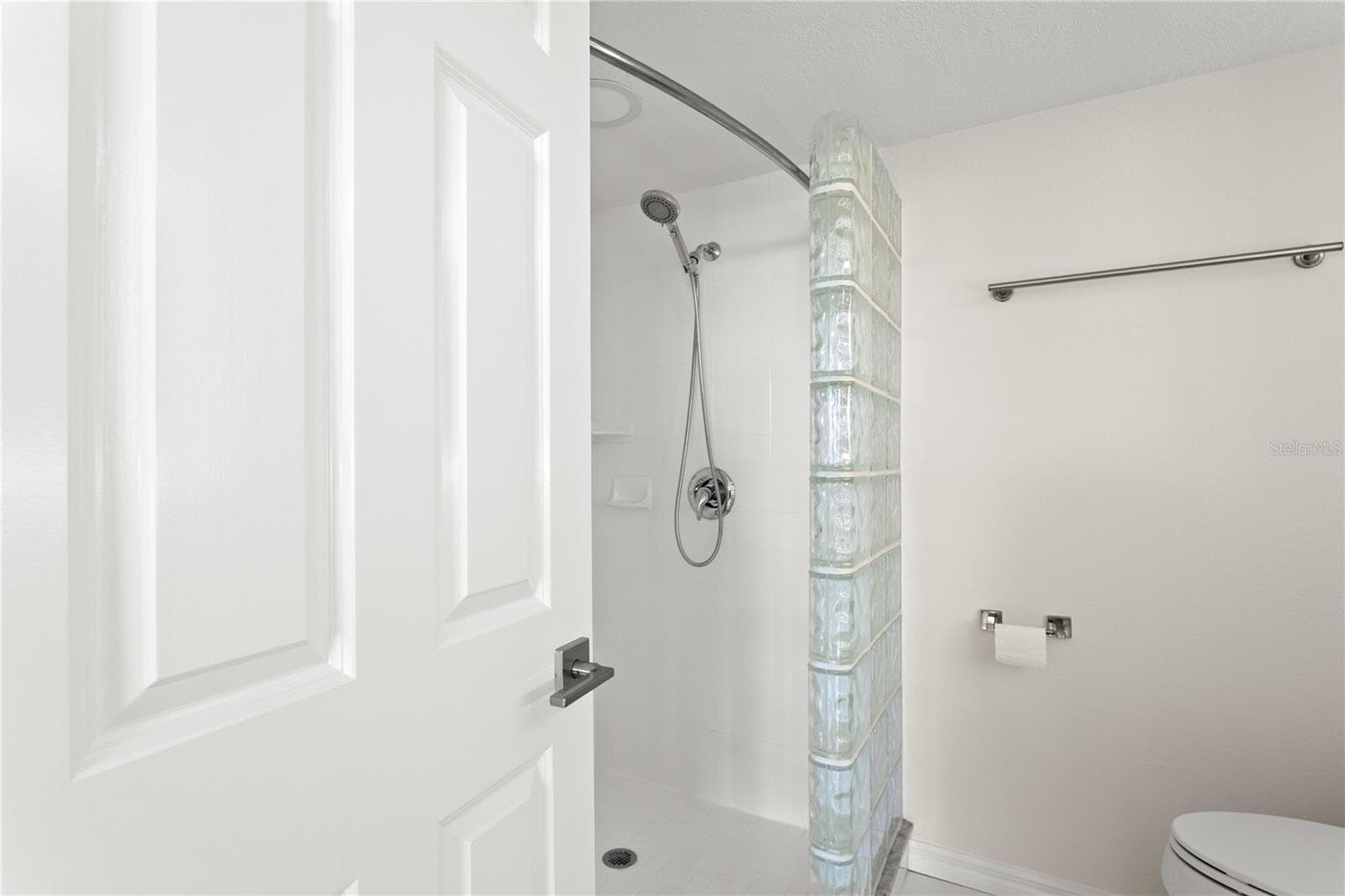 Condominium at 700 BEACH DR NE #603, ST PETERSBURG, photo 26 of 39
