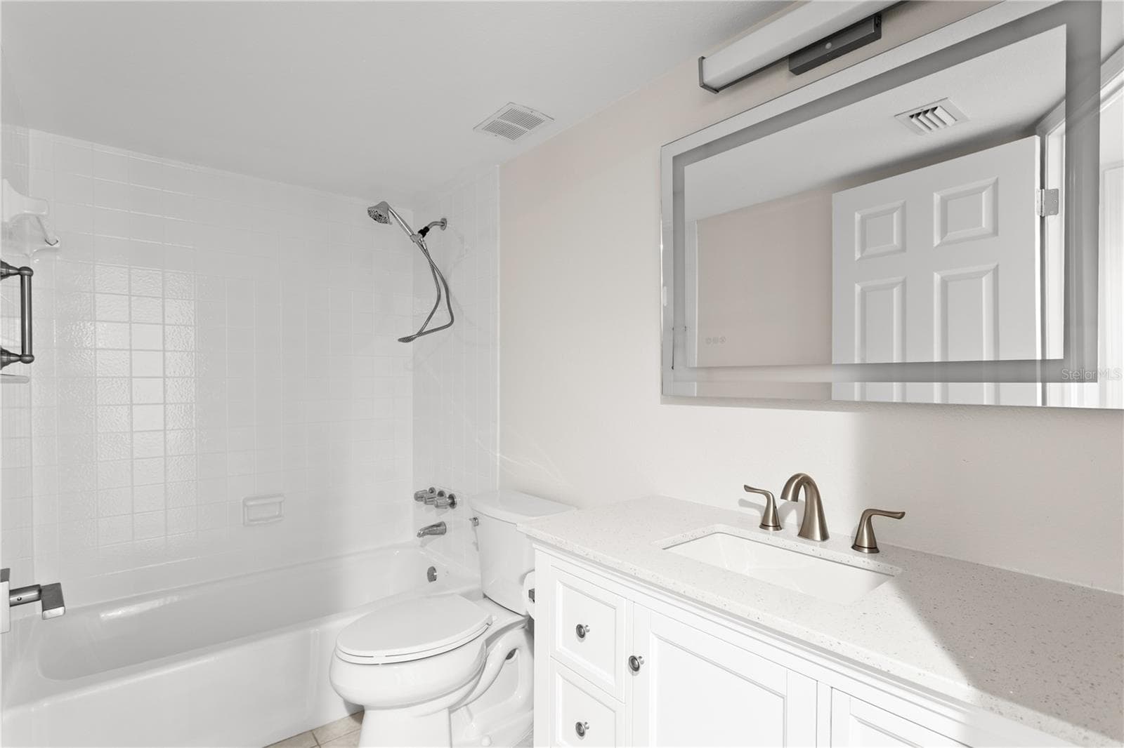 Condominium at 700 BEACH DR NE #603, ST PETERSBURG, photo 31 of 39