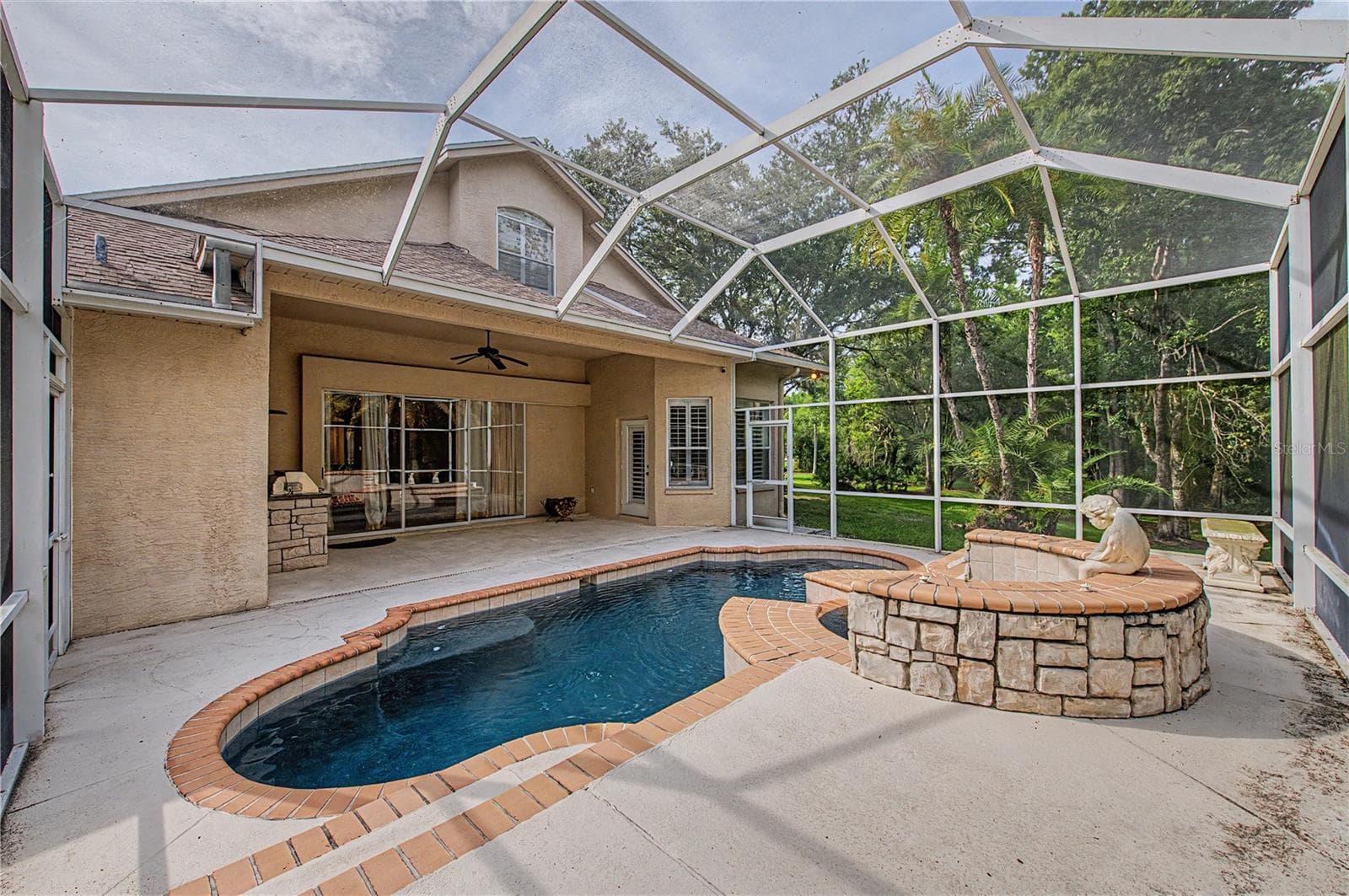 Single Family Residence at 18615 CHEMILLE DR, LUTZ, photo 32 of 40