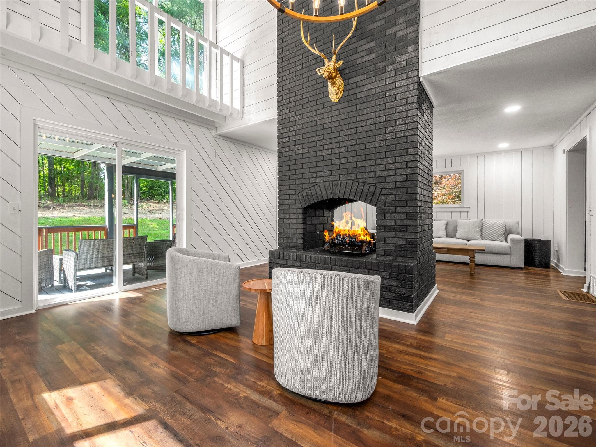 Single Family Residence at 3276 Howard Gap Road, Hendersonville, photo 6 of 47