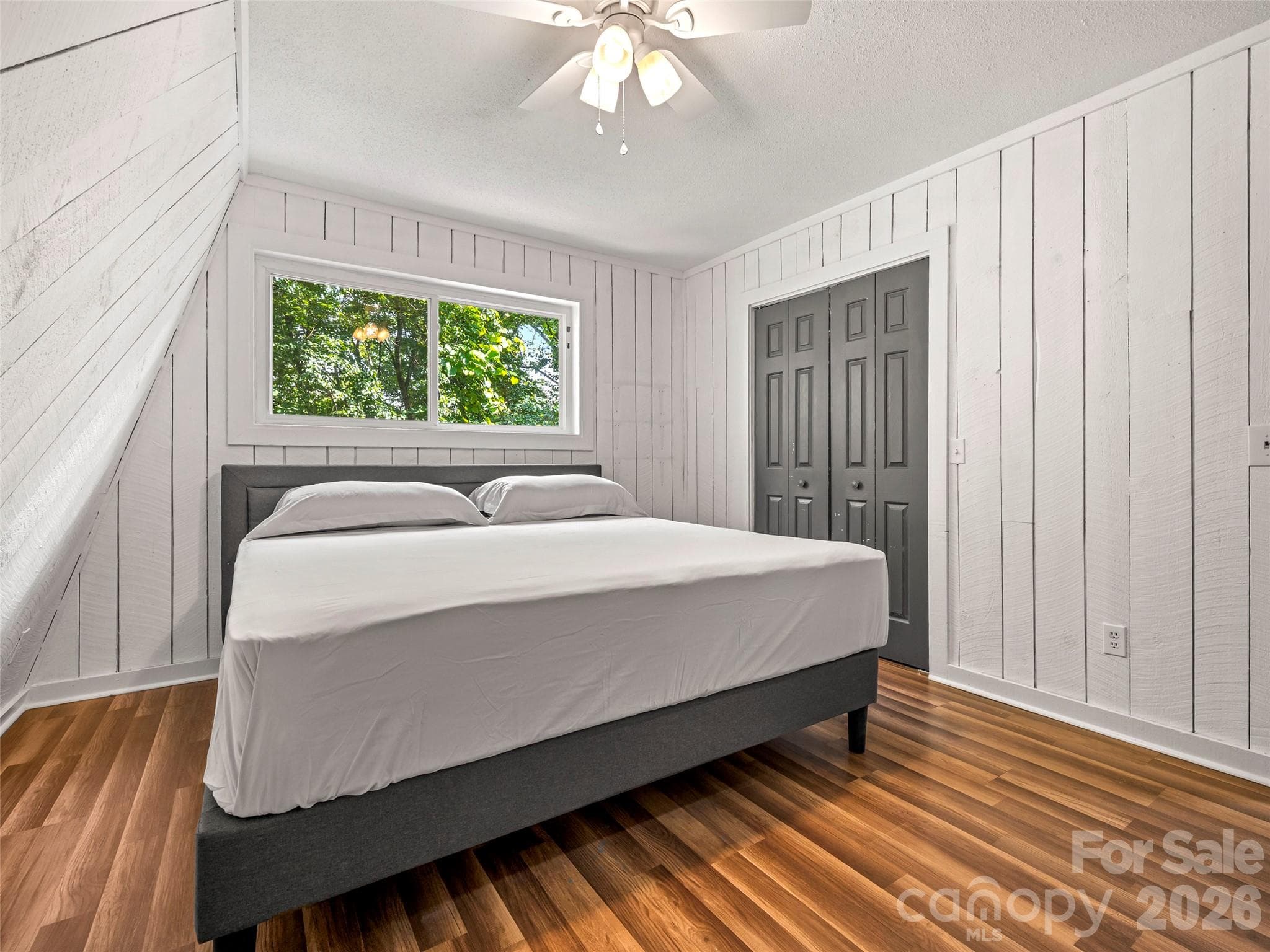Single Family Residence at 3276 Howard Gap Road, Hendersonville, photo 31 of 47