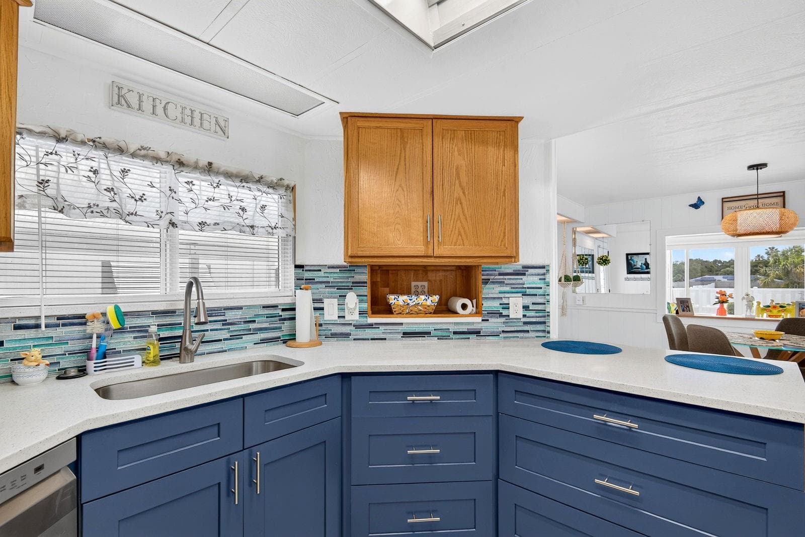 Kitchen facing out to living areas - 2107 PALMA SOLA BLVD #17, BRADENTON