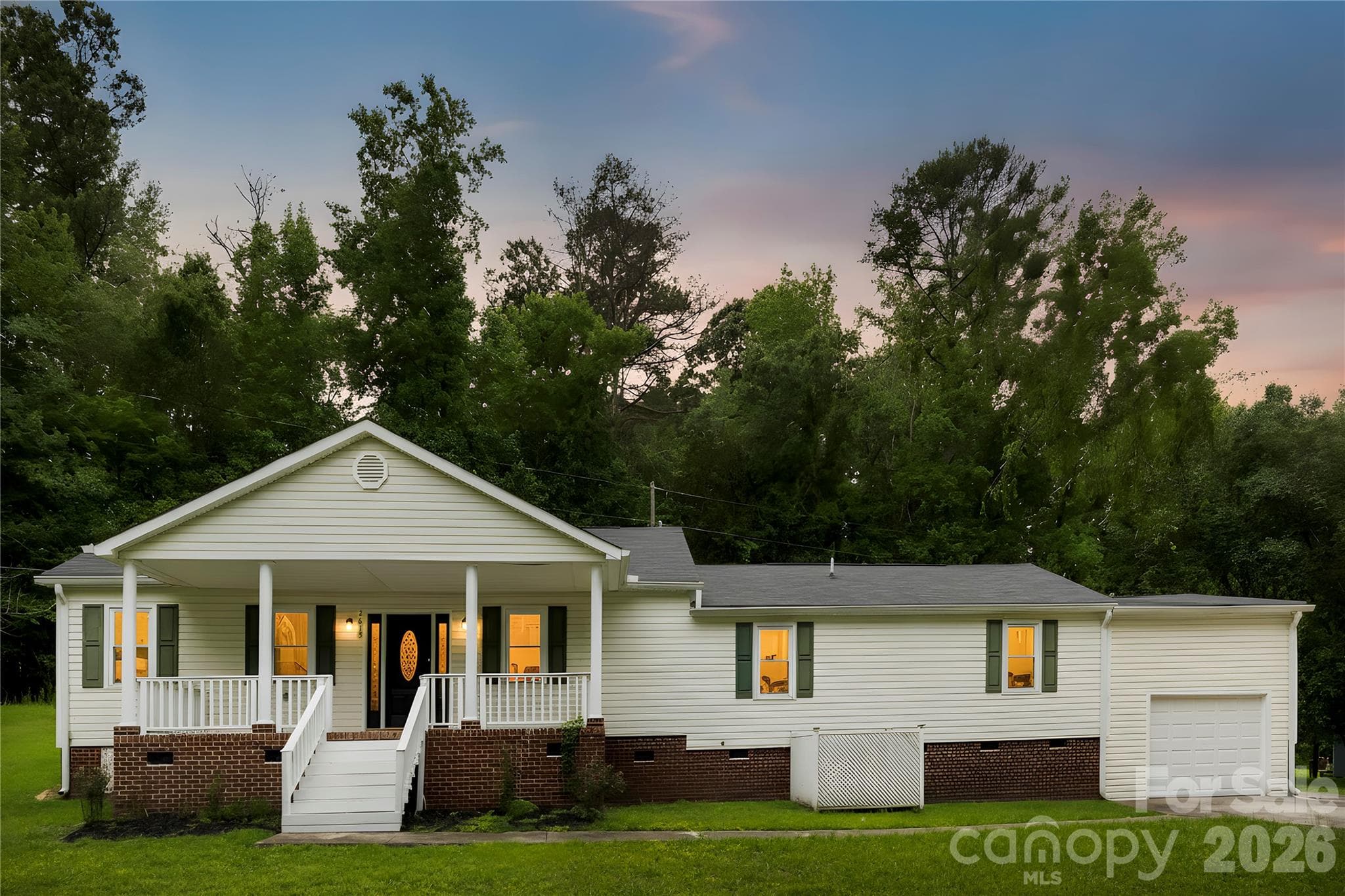 Single Family Residence at 2615 Maggie Lane, Rock Hill, photo 12 of 28