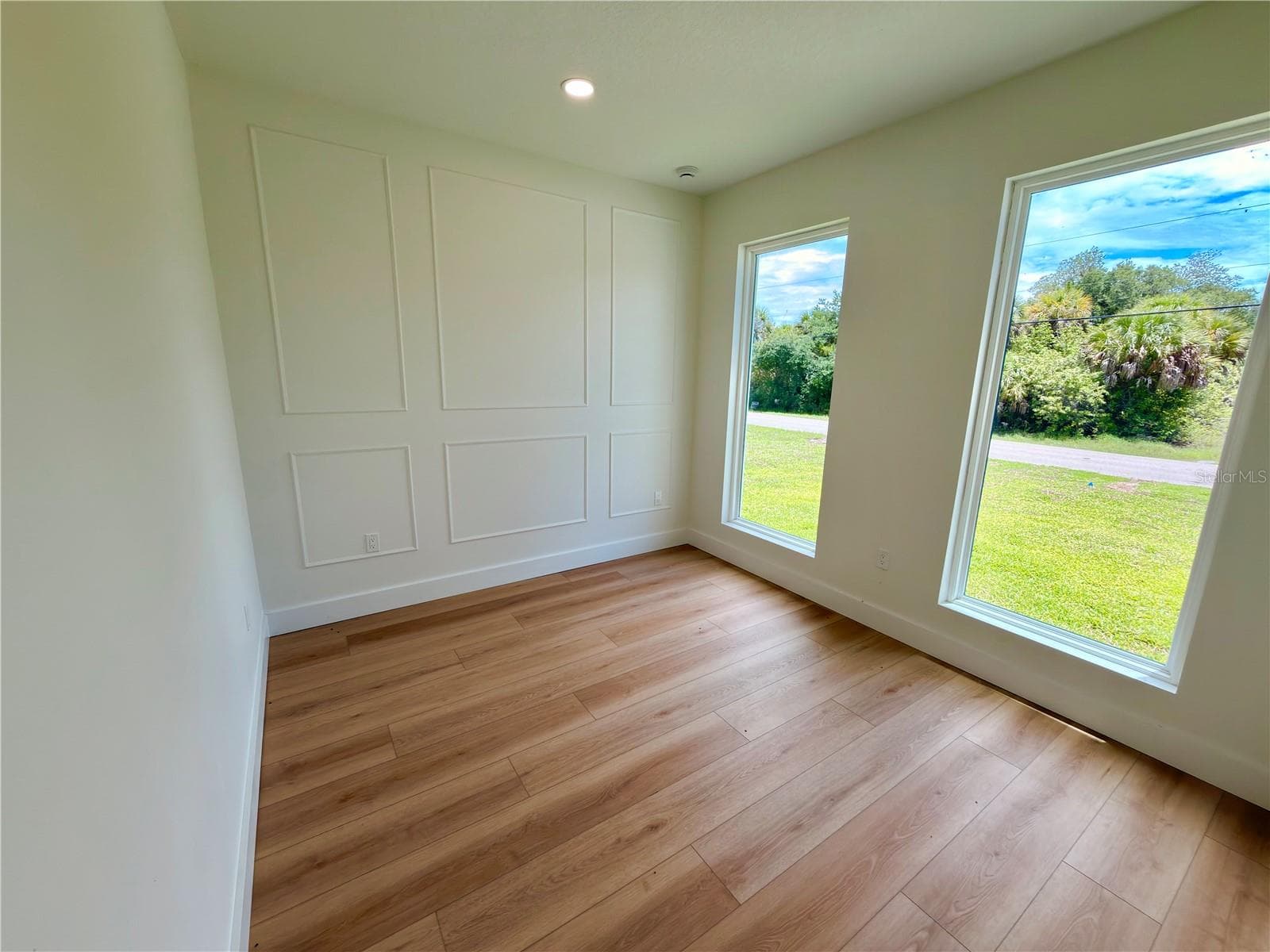 Single Family Residence at 301 EPPINGER DR, PORT CHARLOTTE, photo 9 of 60