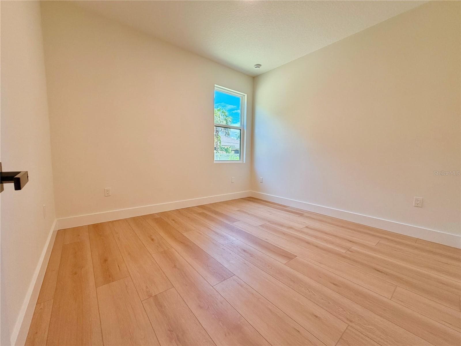 Single Family Residence at 301 EPPINGER DR, PORT CHARLOTTE, photo 40 of 60