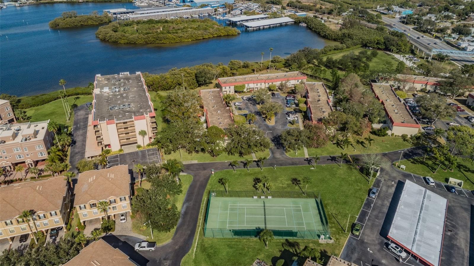 Townhouse at 2700 BAYSHORE BLVD #525, DUNEDIN, photo 54 of 68