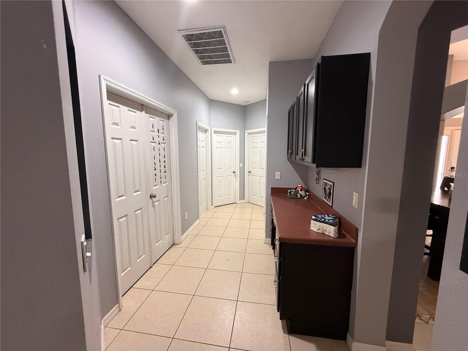 Hall - 1287 LEGENDARY BLVD, CLERMONT