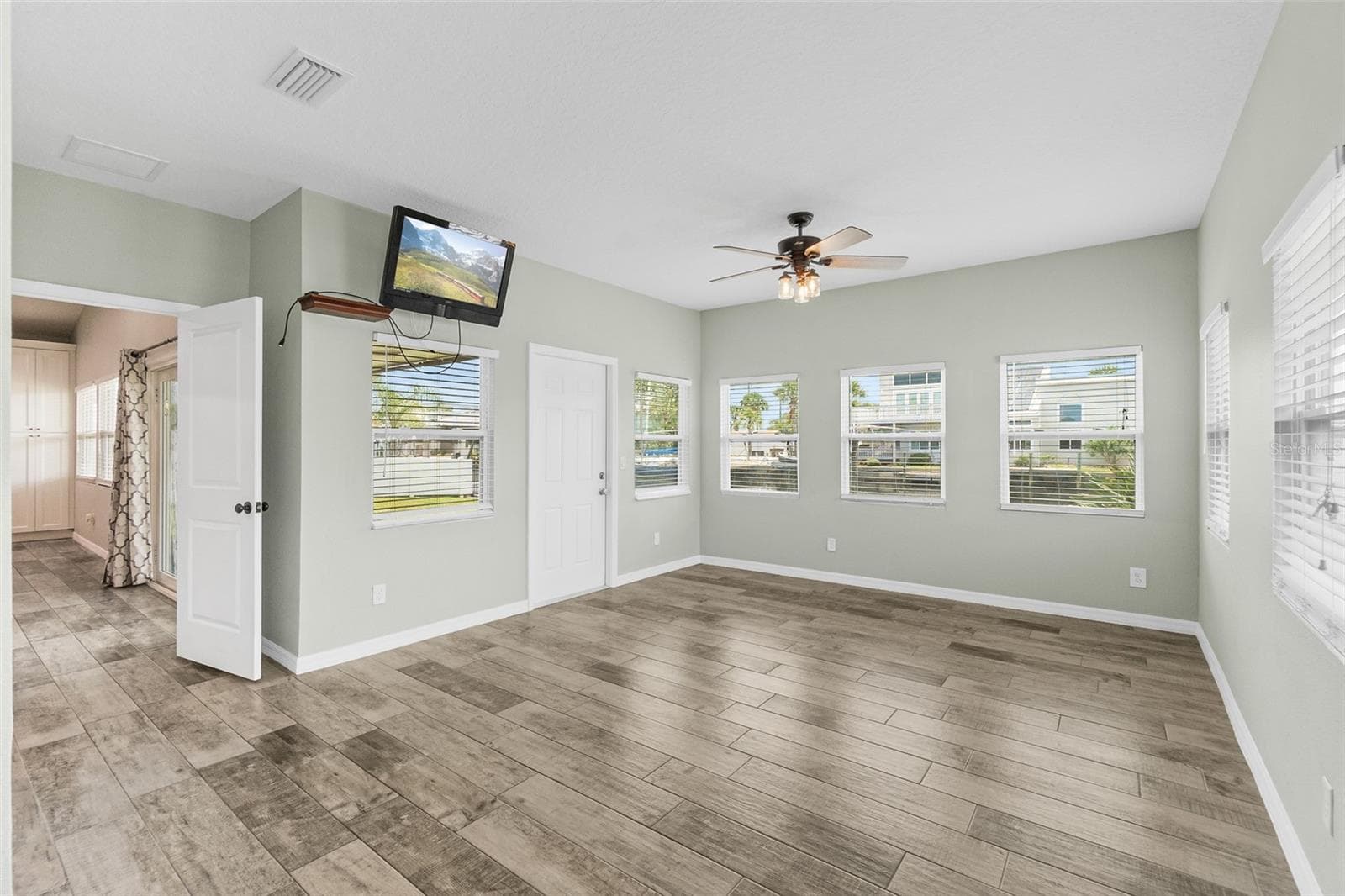 Single Family Residence at 143 AVALON AVE, FLAGLER BEACH, photo 17 of 44