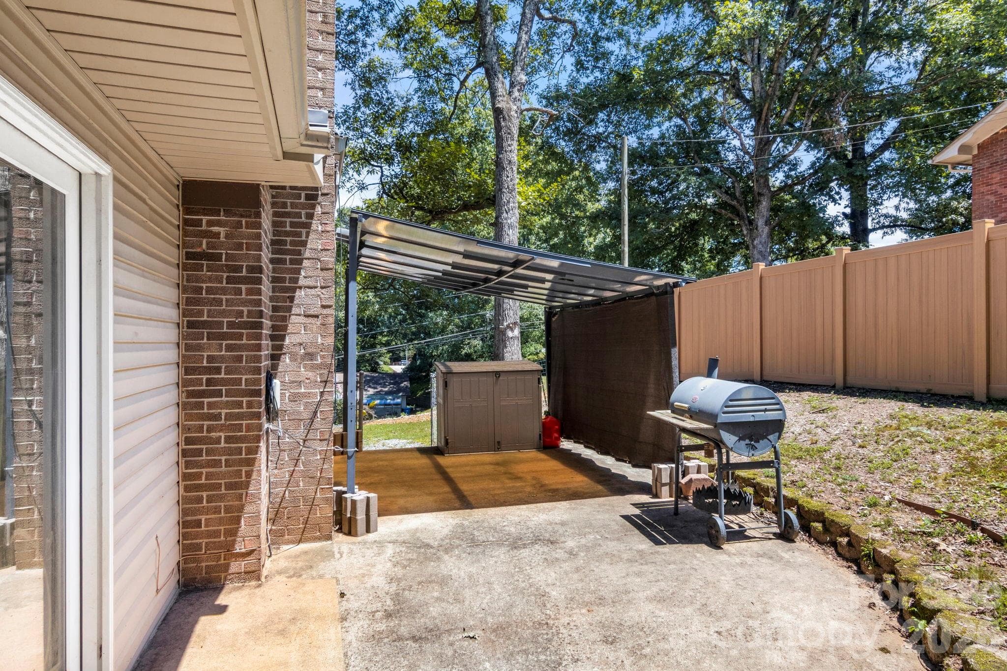 Side Patio area - 2951 7th Street Drive NE, Hickory