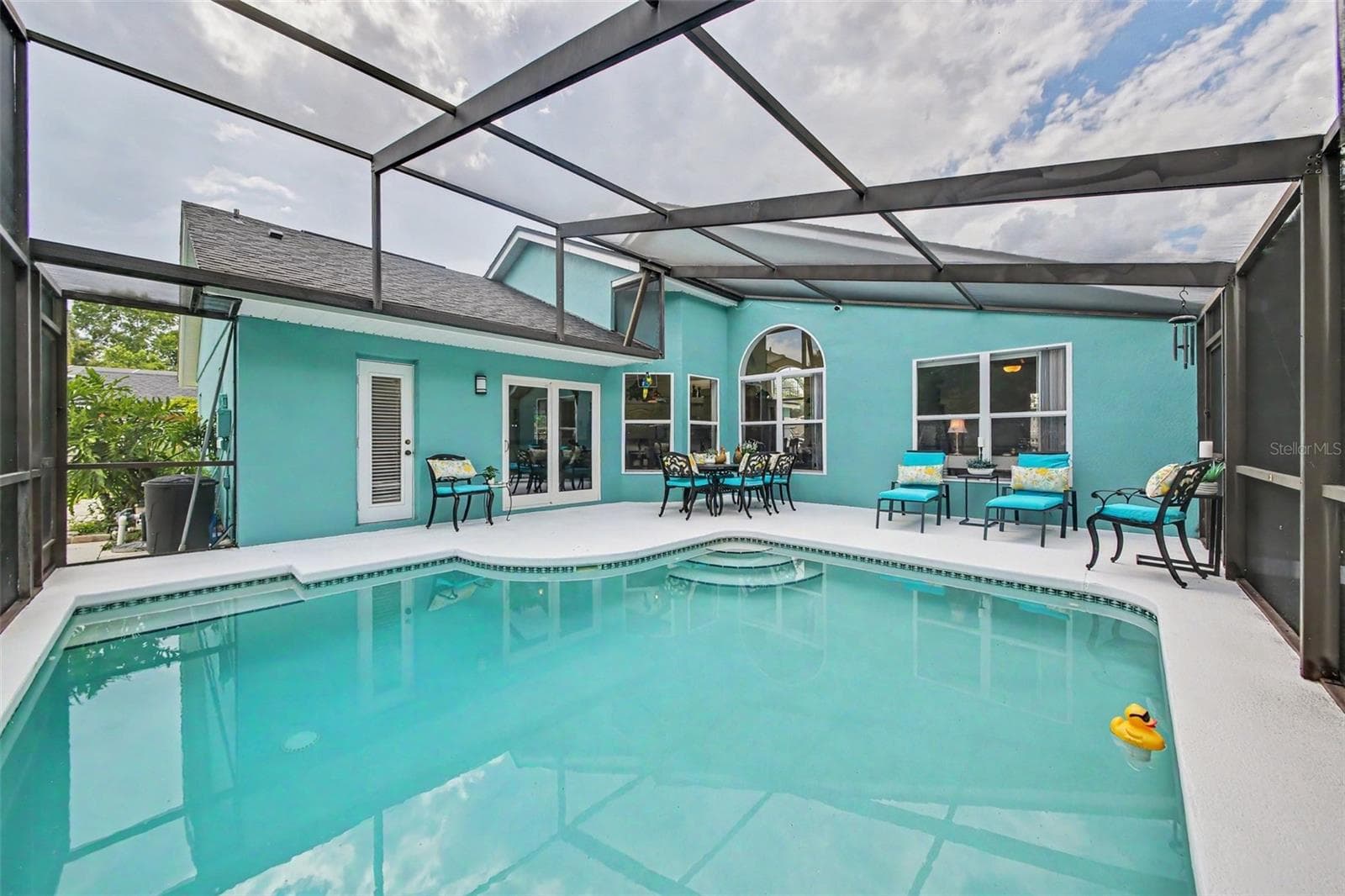 Single Family Residence at 1986 CRYSTAL DOWNS CT, OVIEDO, photo 2 of 44