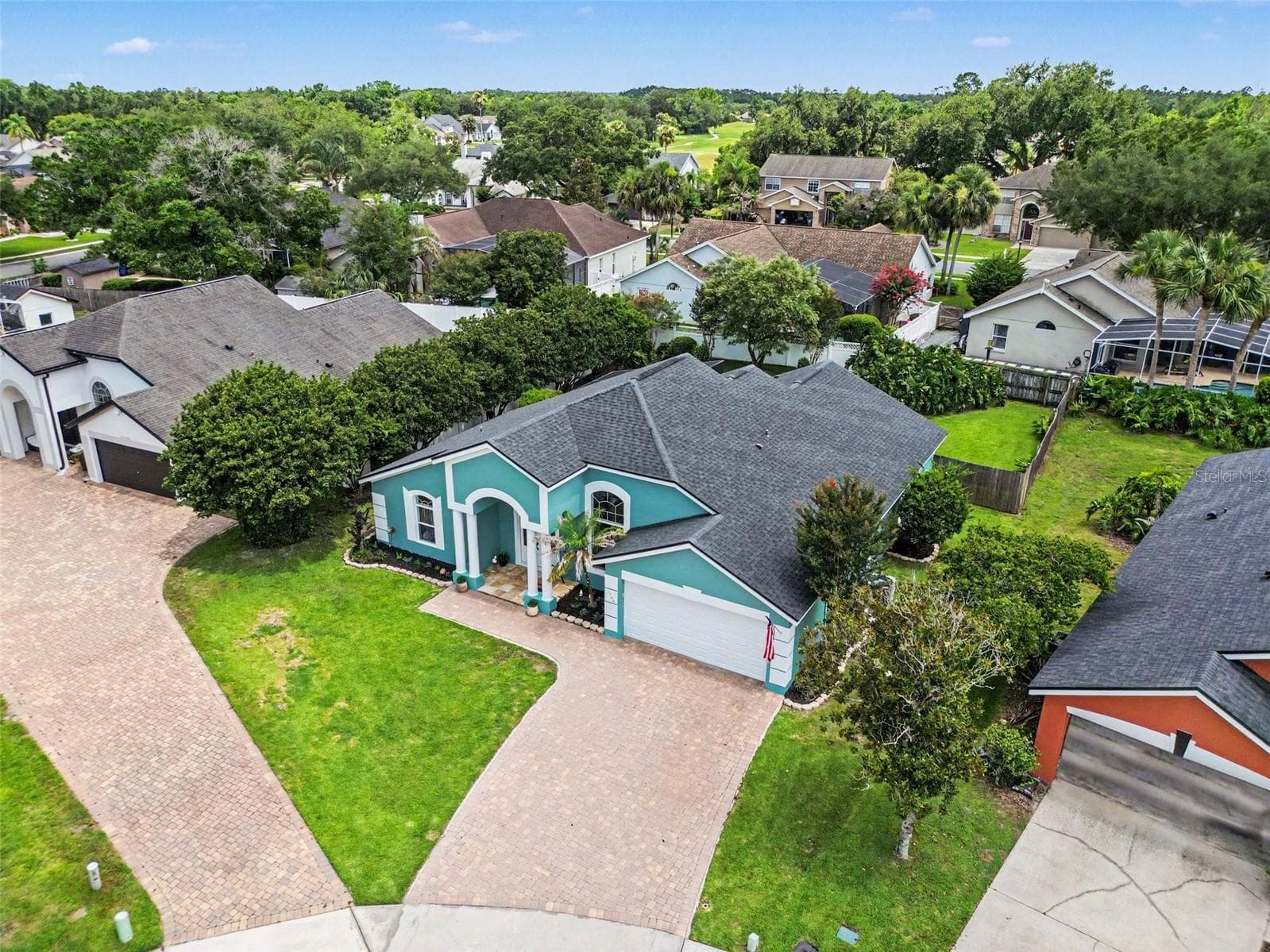 Pavered Driveway - 1986 CRYSTAL DOWNS CT, OVIEDO