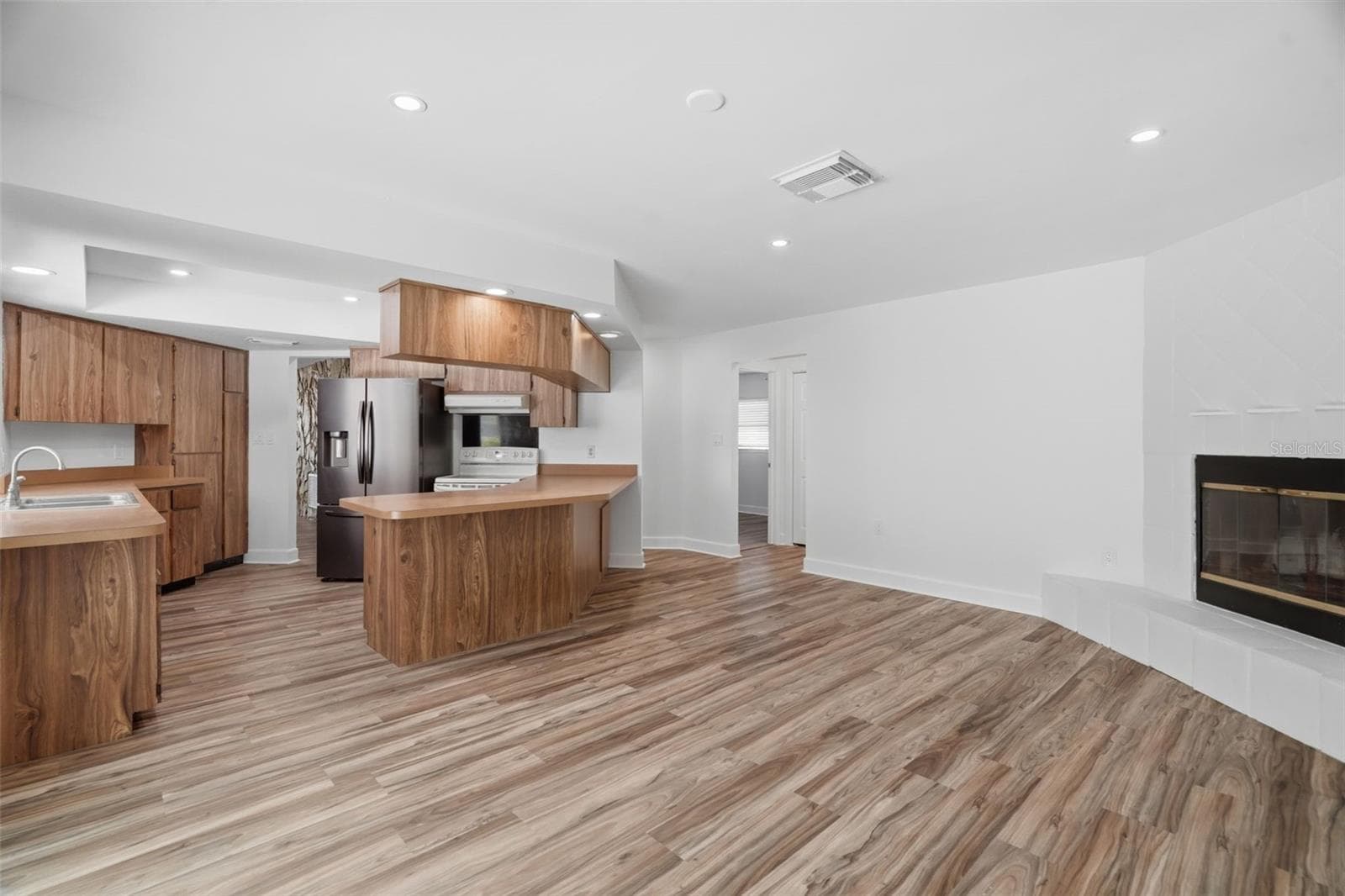 Single Family Residence at 104 NESTLEBRANCH DR, SAFETY HARBOR, photo 21 of 41
