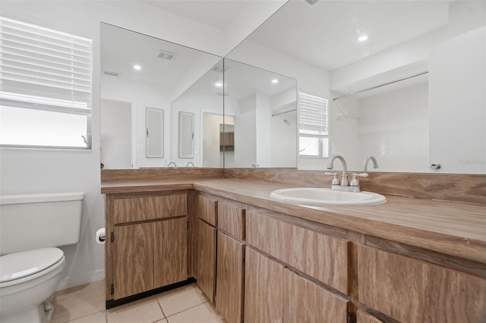 Bathroom 2 - 104 NESTLEBRANCH DR, SAFETY HARBOR