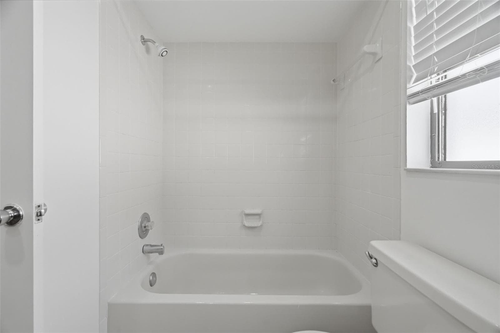 Bathroom 2 - 104 NESTLEBRANCH DR, SAFETY HARBOR