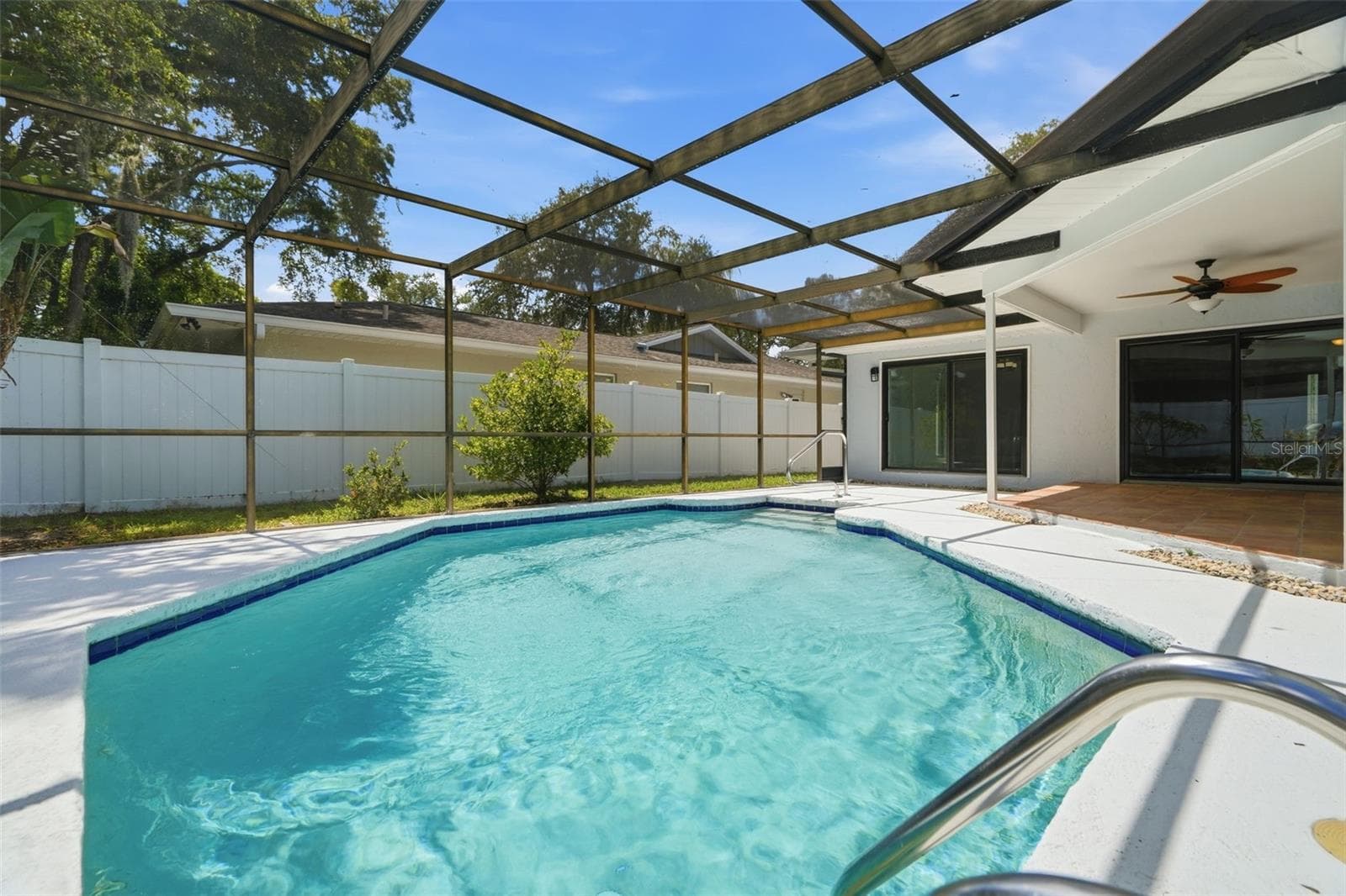 Single Family Residence at 104 NESTLEBRANCH DR, SAFETY HARBOR, photo 4 of 41