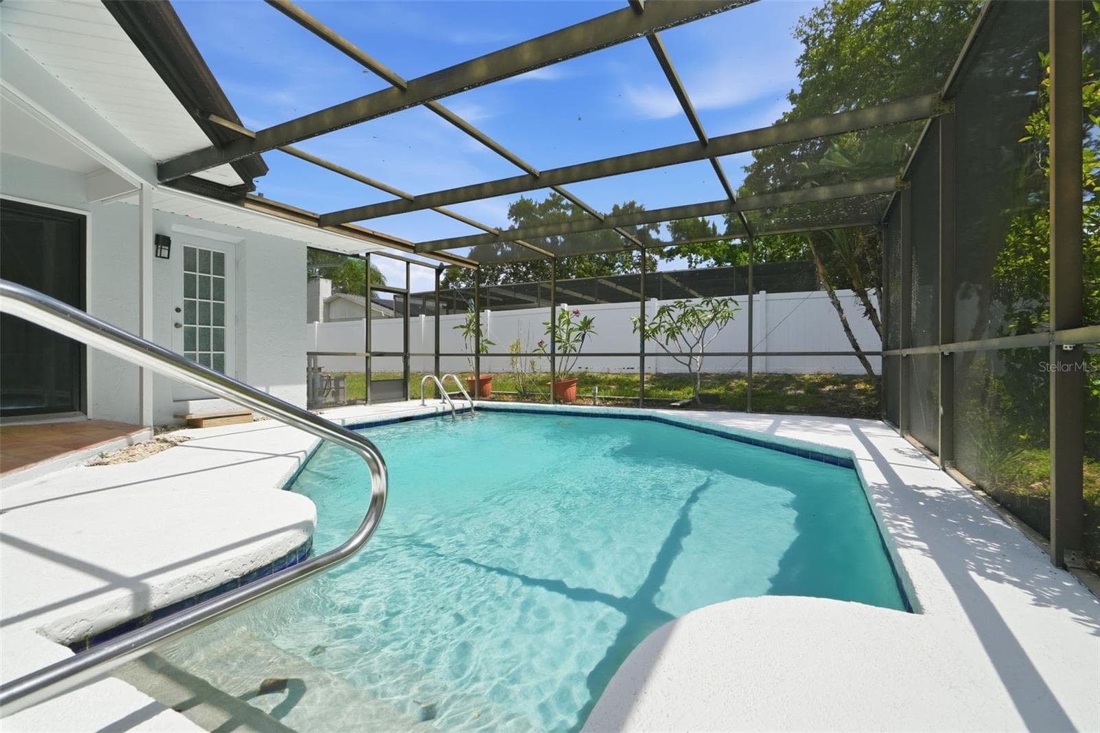 Single Family Residence at 104 NESTLEBRANCH DR, SAFETY HARBOR, photo 3 of 41