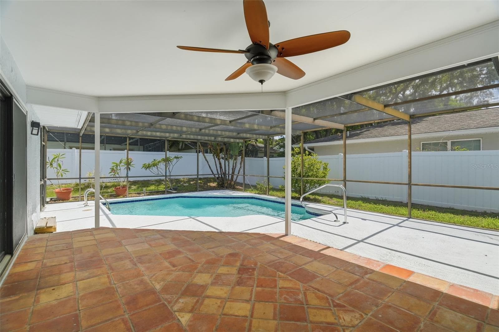 Single Family Residence at 104 NESTLEBRANCH DR, SAFETY HARBOR, photo 7 of 41