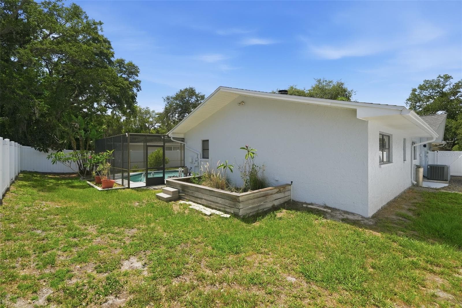 Single Family Residence at 104 NESTLEBRANCH DR, SAFETY HARBOR, photo 32 of 41
