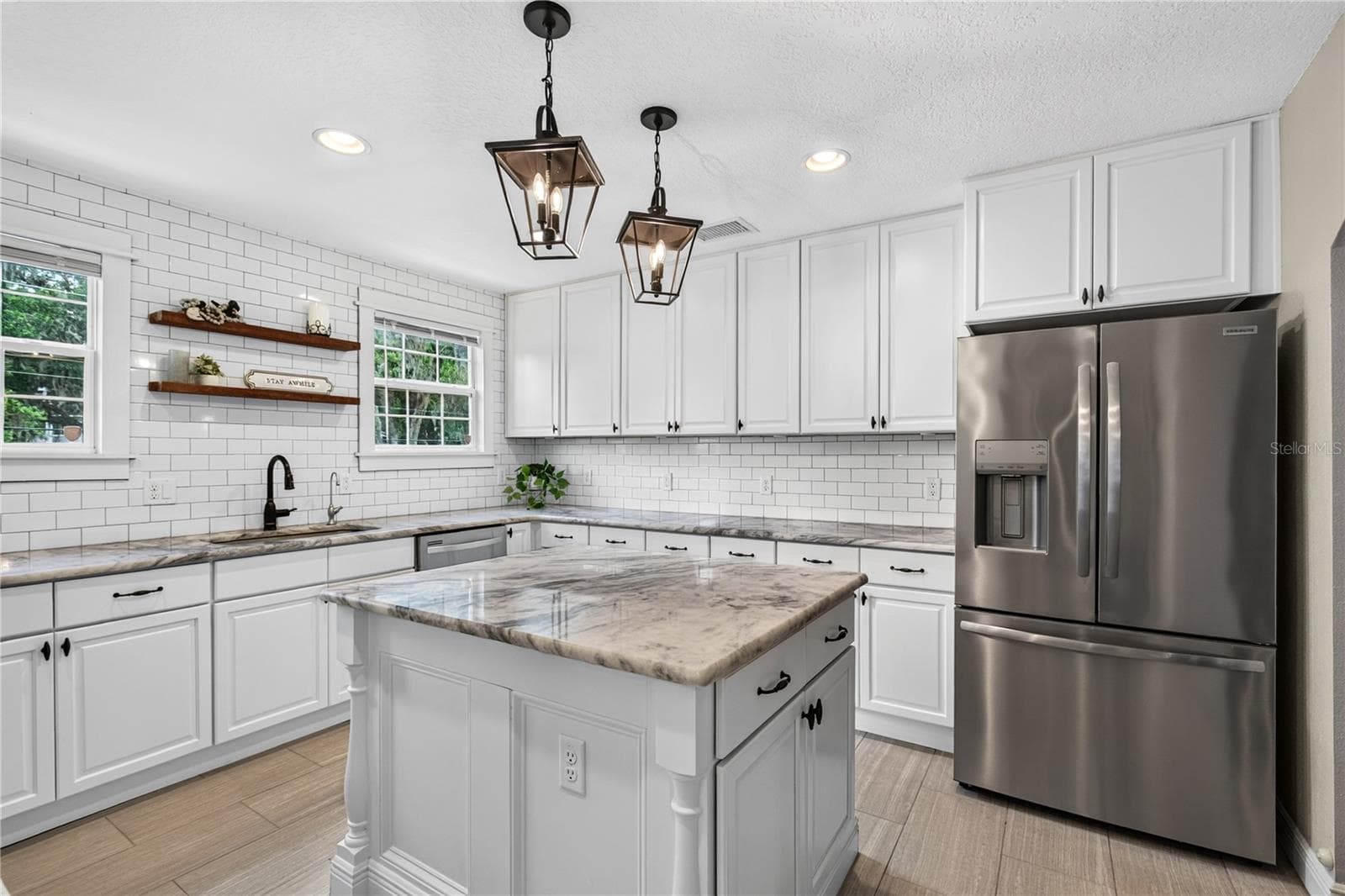 Kitchen - 102 N CLAYTON ST, MOUNT DORA
