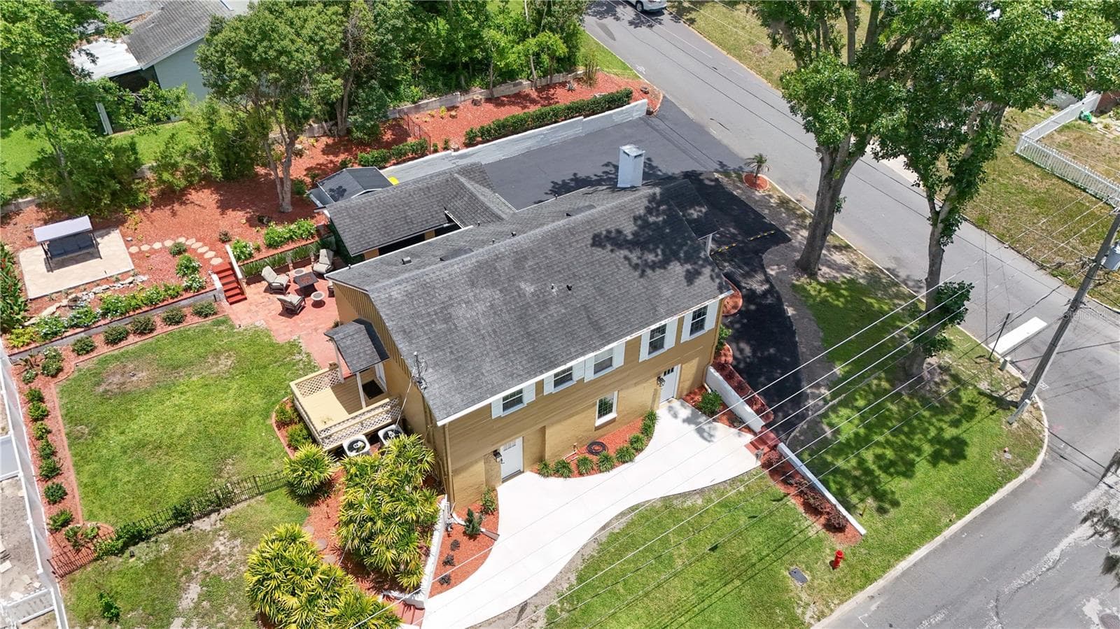 Aerial - 102 N CLAYTON ST, MOUNT DORA