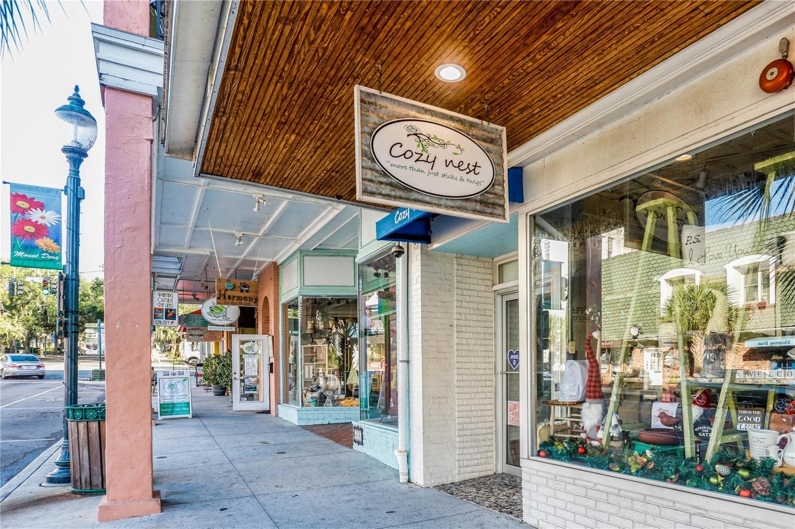 Downtown Mount Dora - 102 N CLAYTON ST, MOUNT DORA