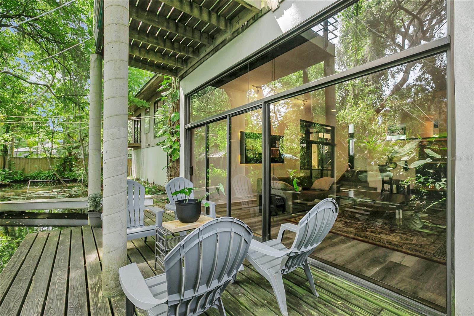 Single Family Residence at 312 S RIVERHILLS DR, TAMPA, photo 90 of 100