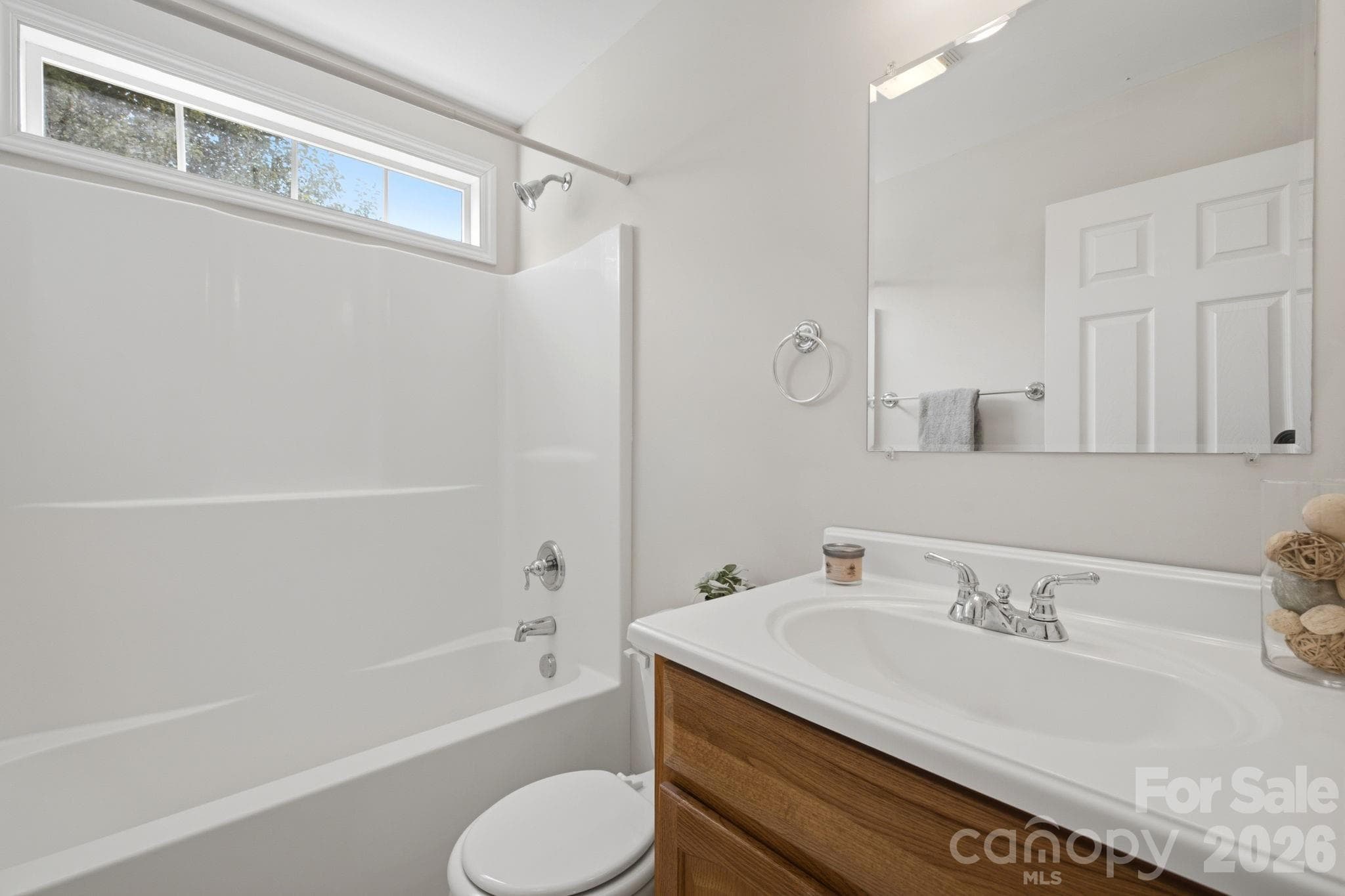 Hall Bath - Statesville