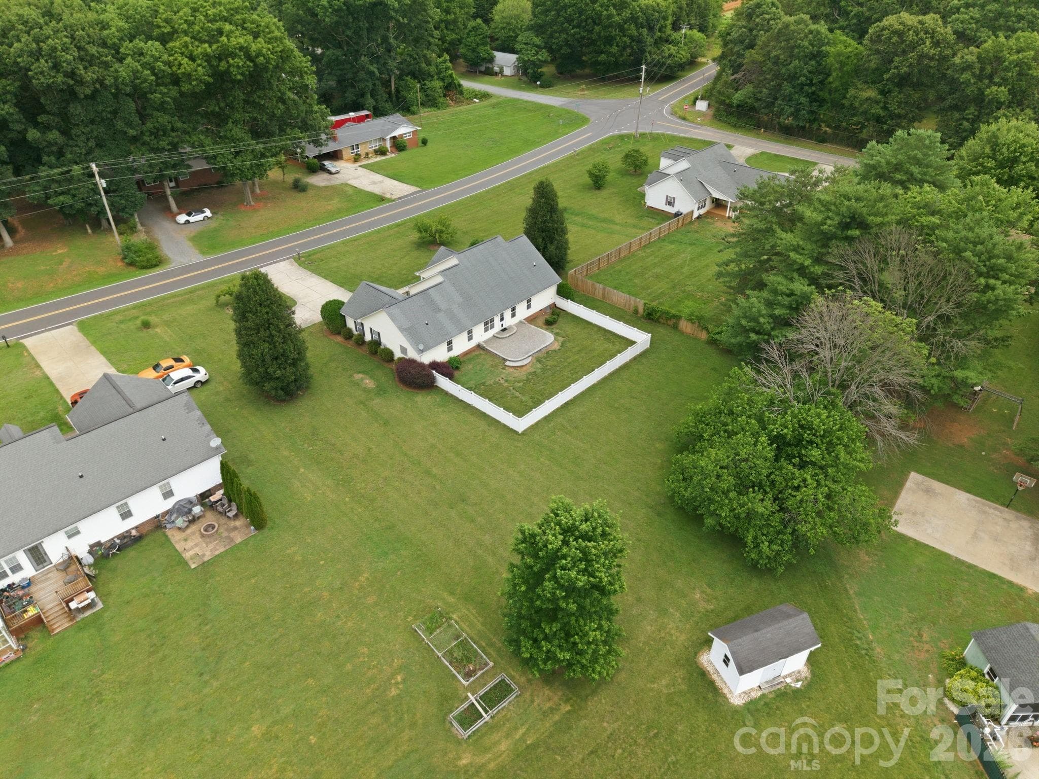 Single Family Residence at Statesville, photo 34 of 44