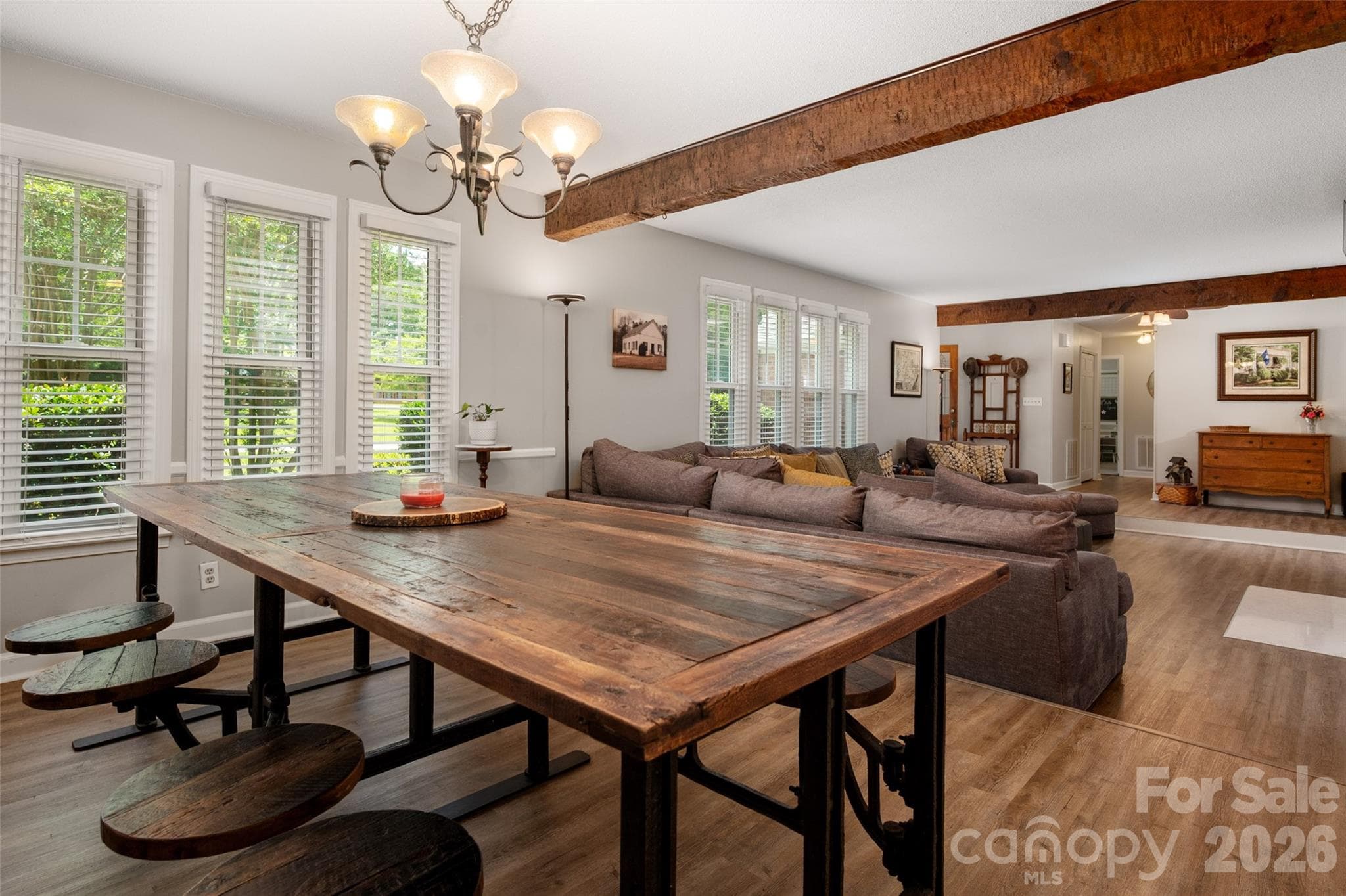 Single Family Residence at 1929 Havenwood Drive, Lancaster, photo 9 of 48