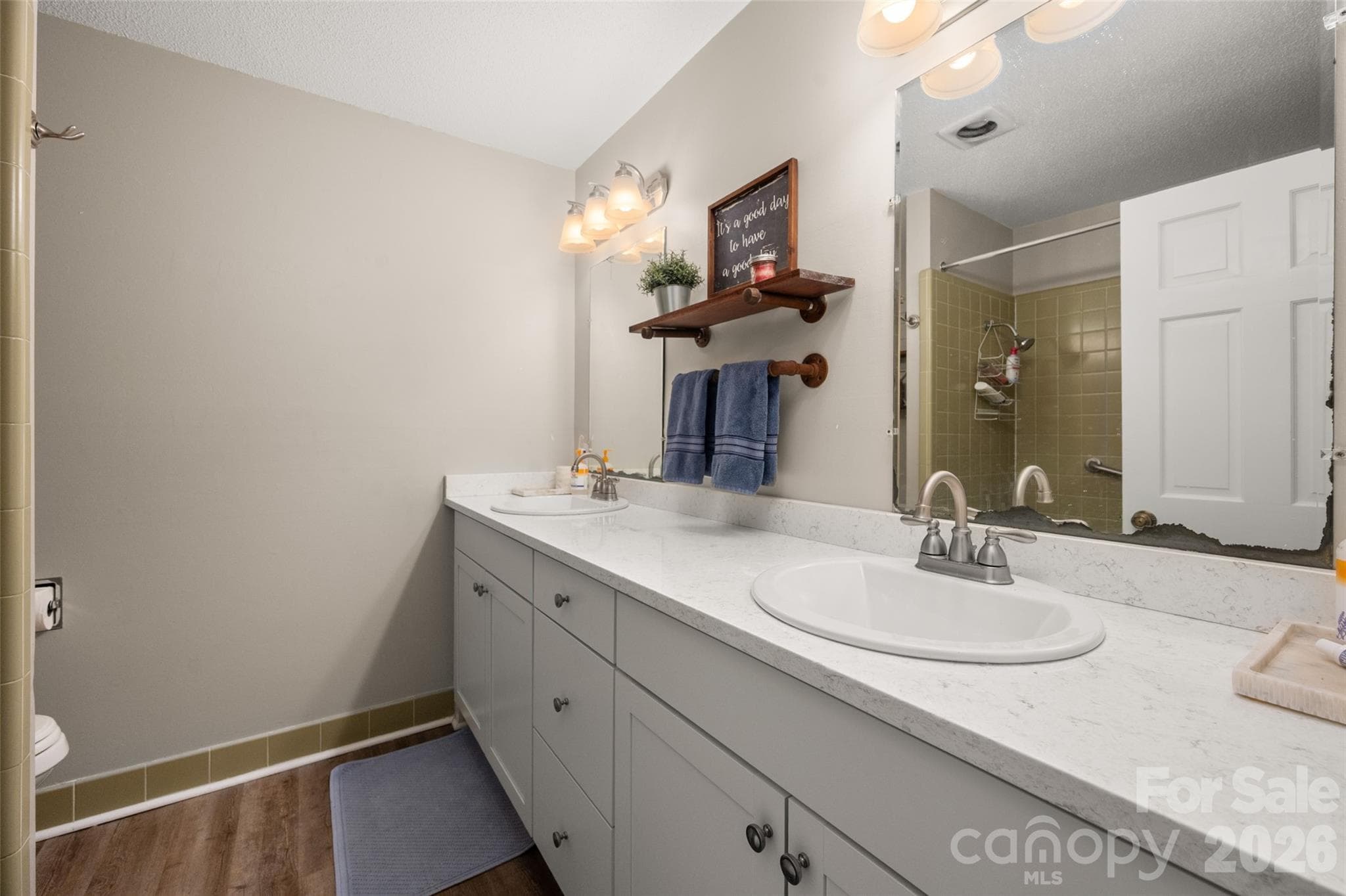 Bathroom 2 - 1929 Havenwood Drive, Lancaster
