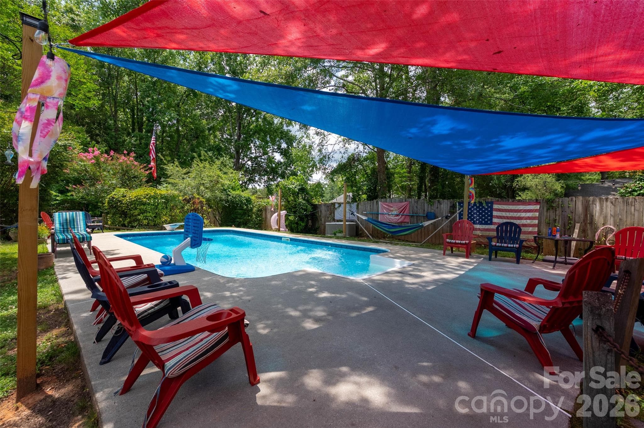 Outdoor Oasis - 1929 Havenwood Drive, Lancaster