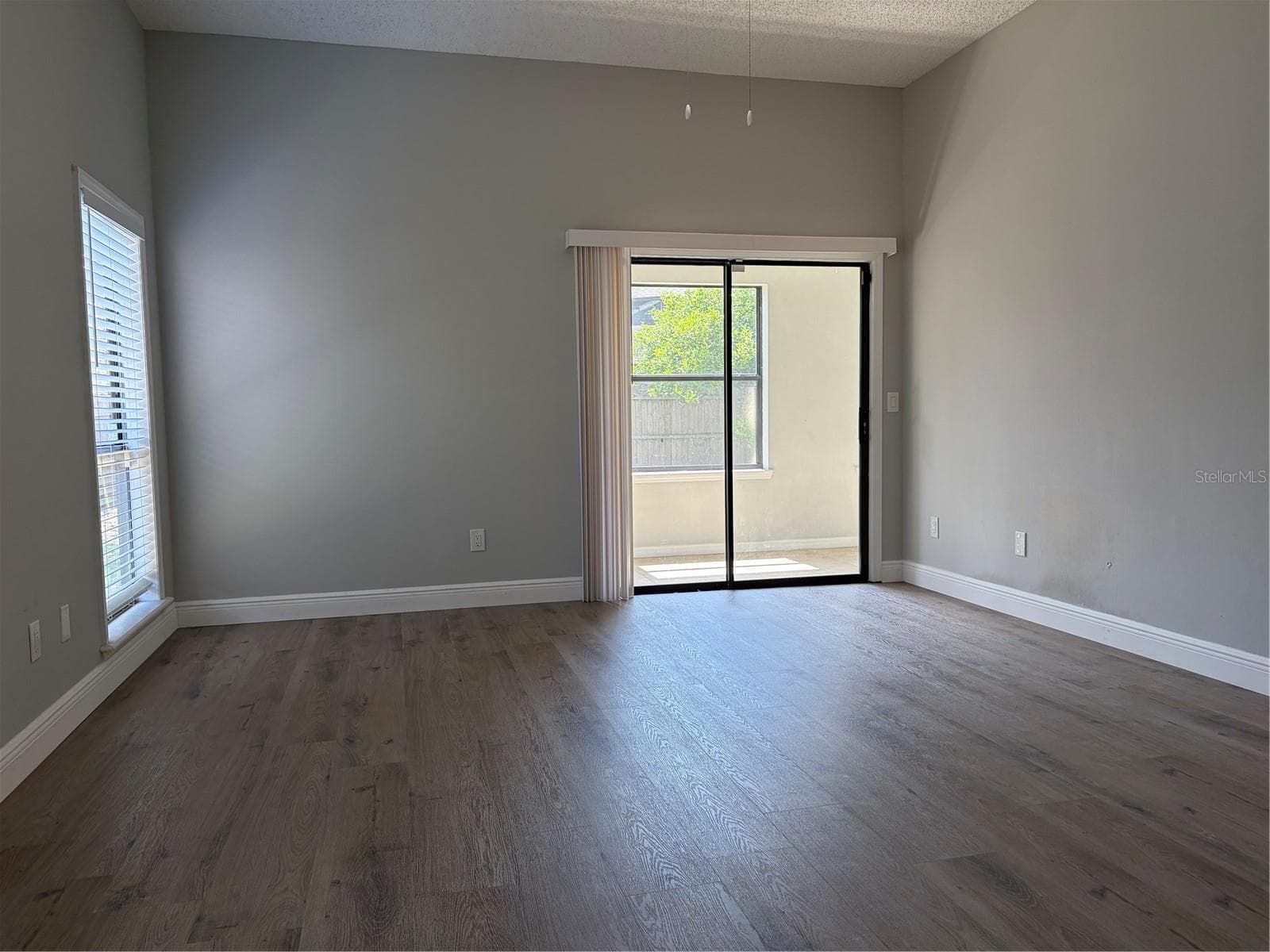 new vinyl flooring - 1009 CORKWOOD DR, OVIEDO