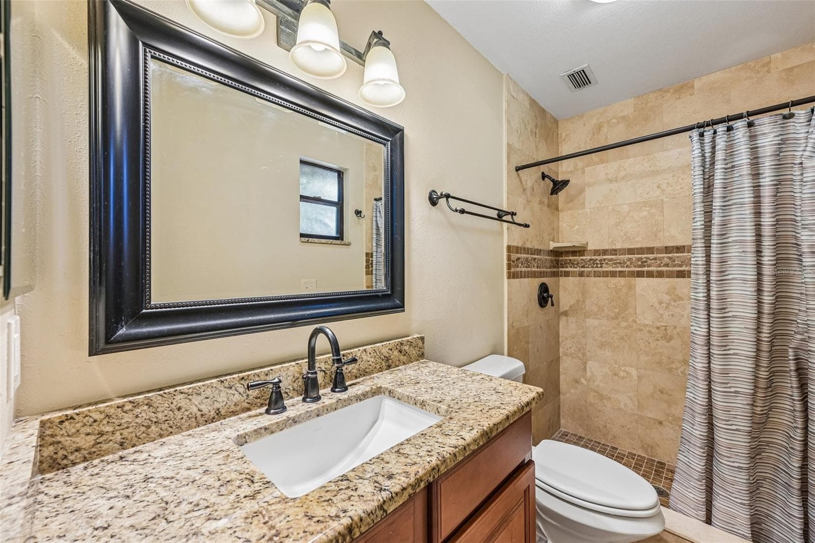 Single Family Residence at 3304 SWAAN LN, SARASOTA, photo 25 of 32