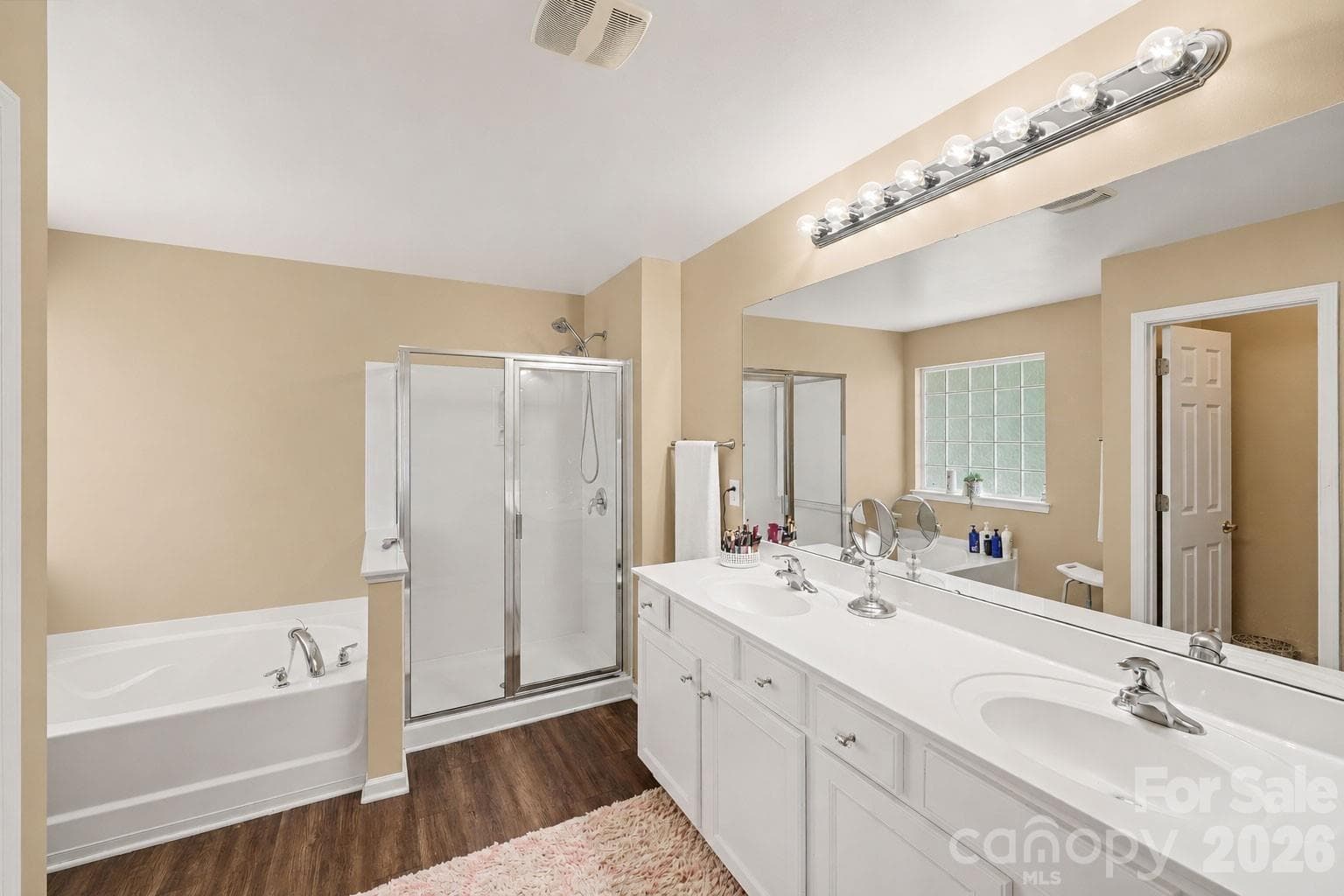 Single Family Residence at 13309 Rebecca Run Drive, Charlotte, photo 22 of 41