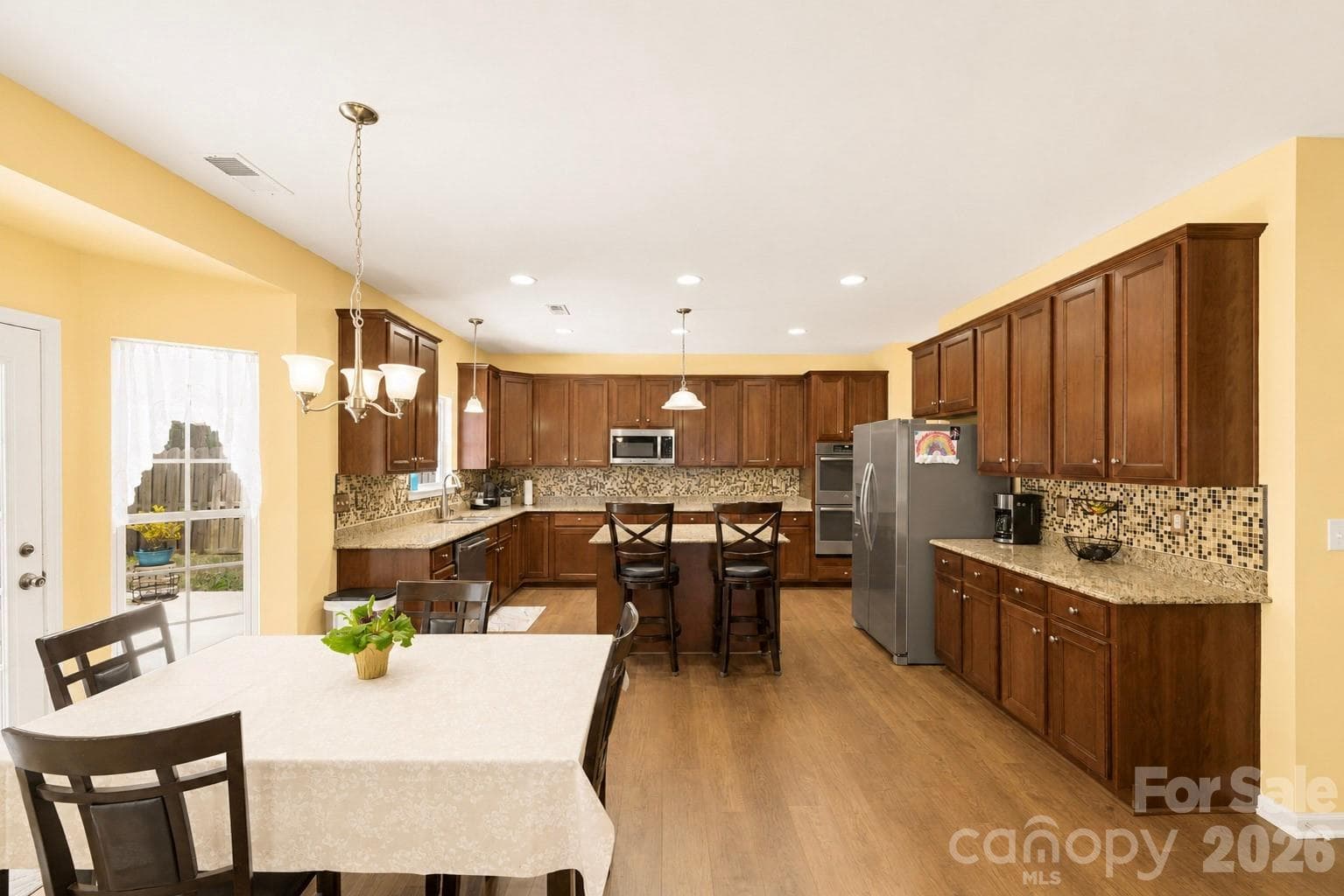 Single Family Residence at 13309 Rebecca Run Drive, Charlotte, photo 4 of 41