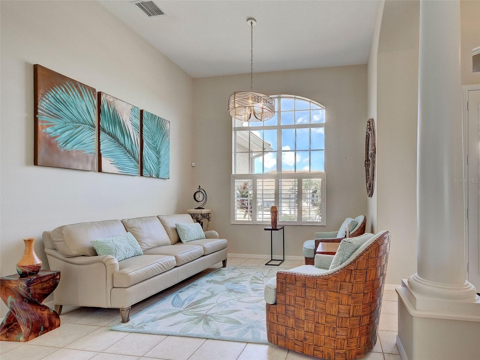 Single Family Residence at 311 WILD PINE WAY, VENICE, photo 15 of 86