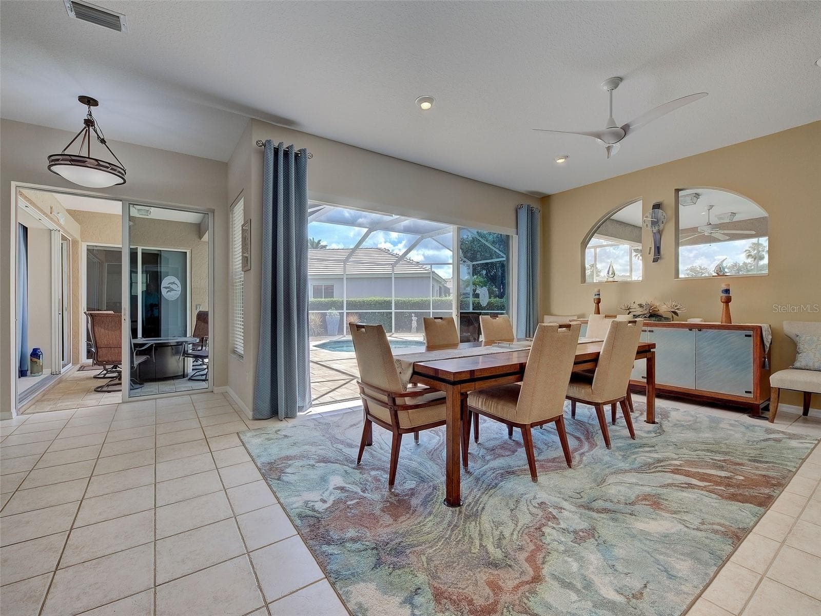 Single Family Residence at 311 WILD PINE WAY, VENICE, photo 18 of 86
