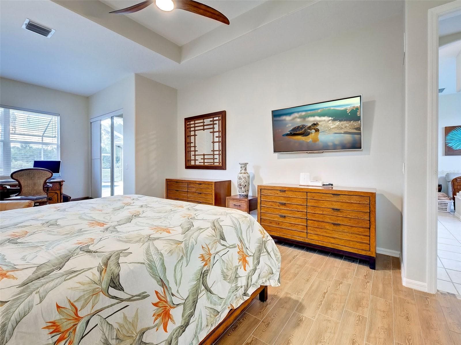 Single Family Residence at 311 WILD PINE WAY, VENICE, photo 29 of 86