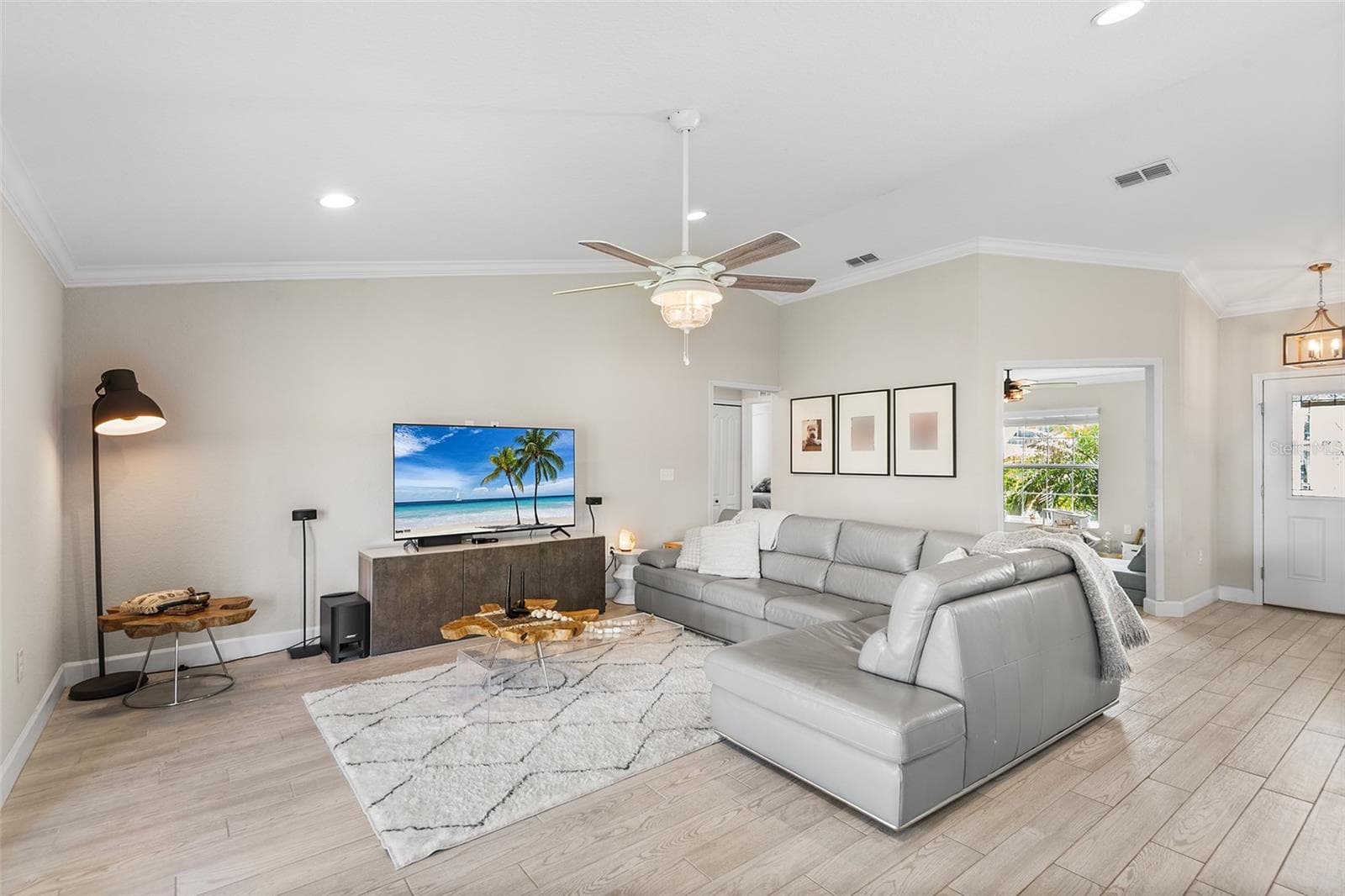 Single Family Residence at 444 LAKE VIEW WAY, AUBURNDALE, photo 11 of 46
