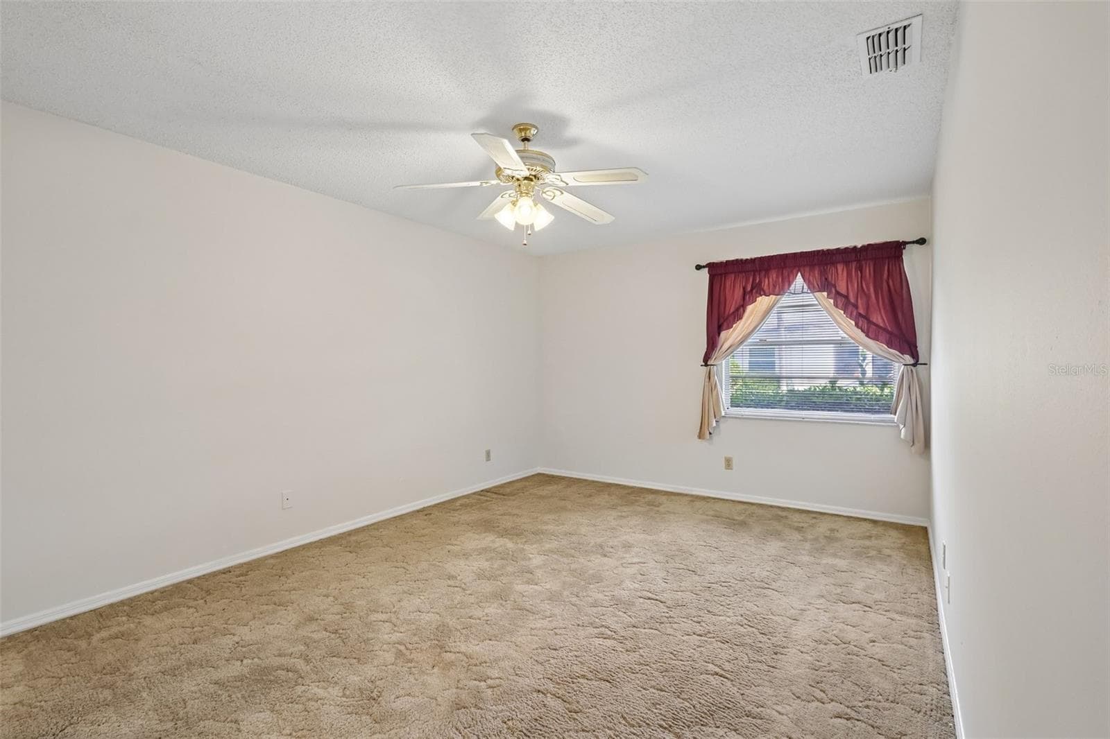 Primary suite - 2017 HAMPSTEAD CIR, SUN CITY CENTER