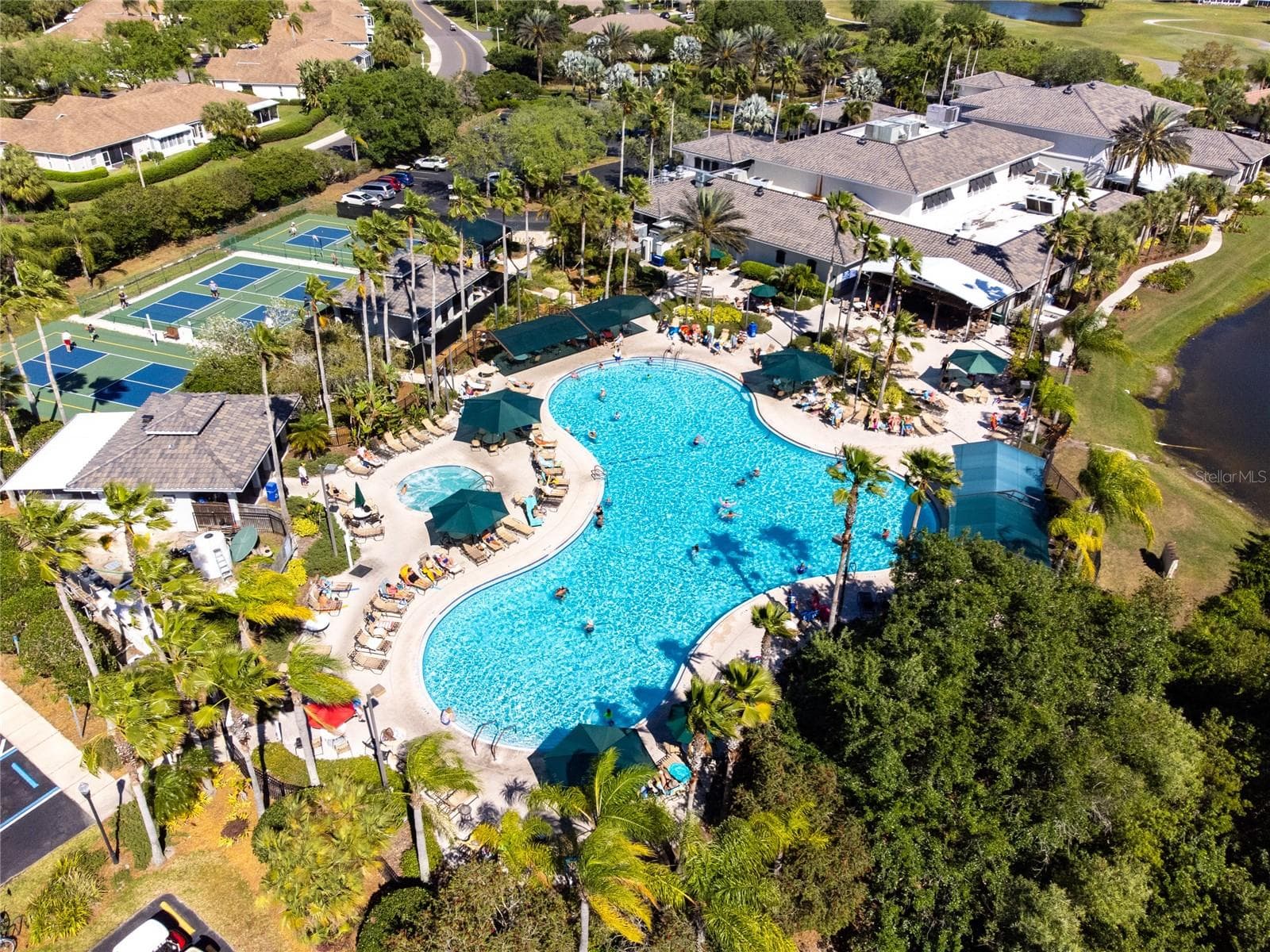 Condominium at 2017 HAMPSTEAD CIR, SUN CITY CENTER, photo 53 of 67